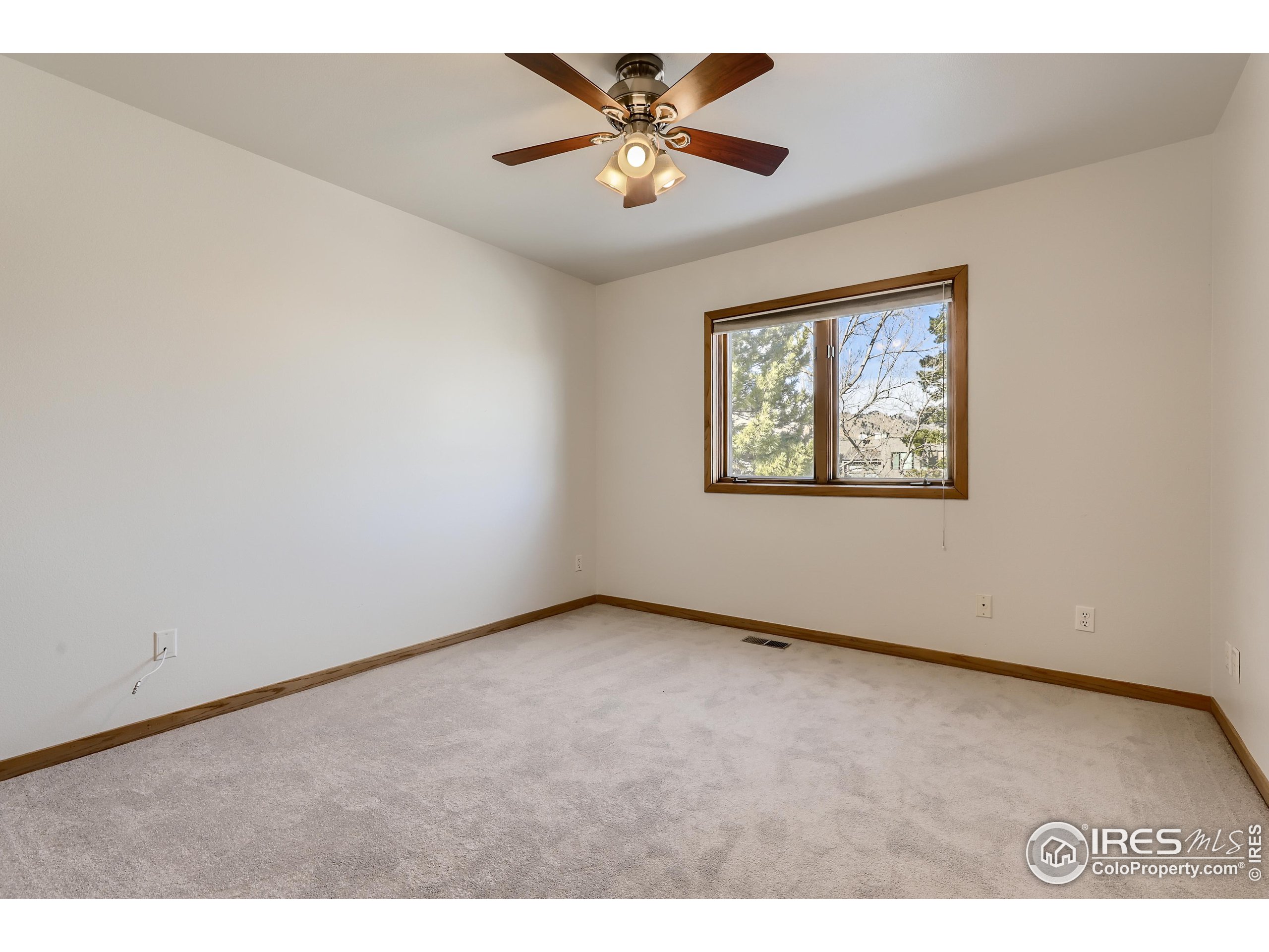 490 Quail Cir