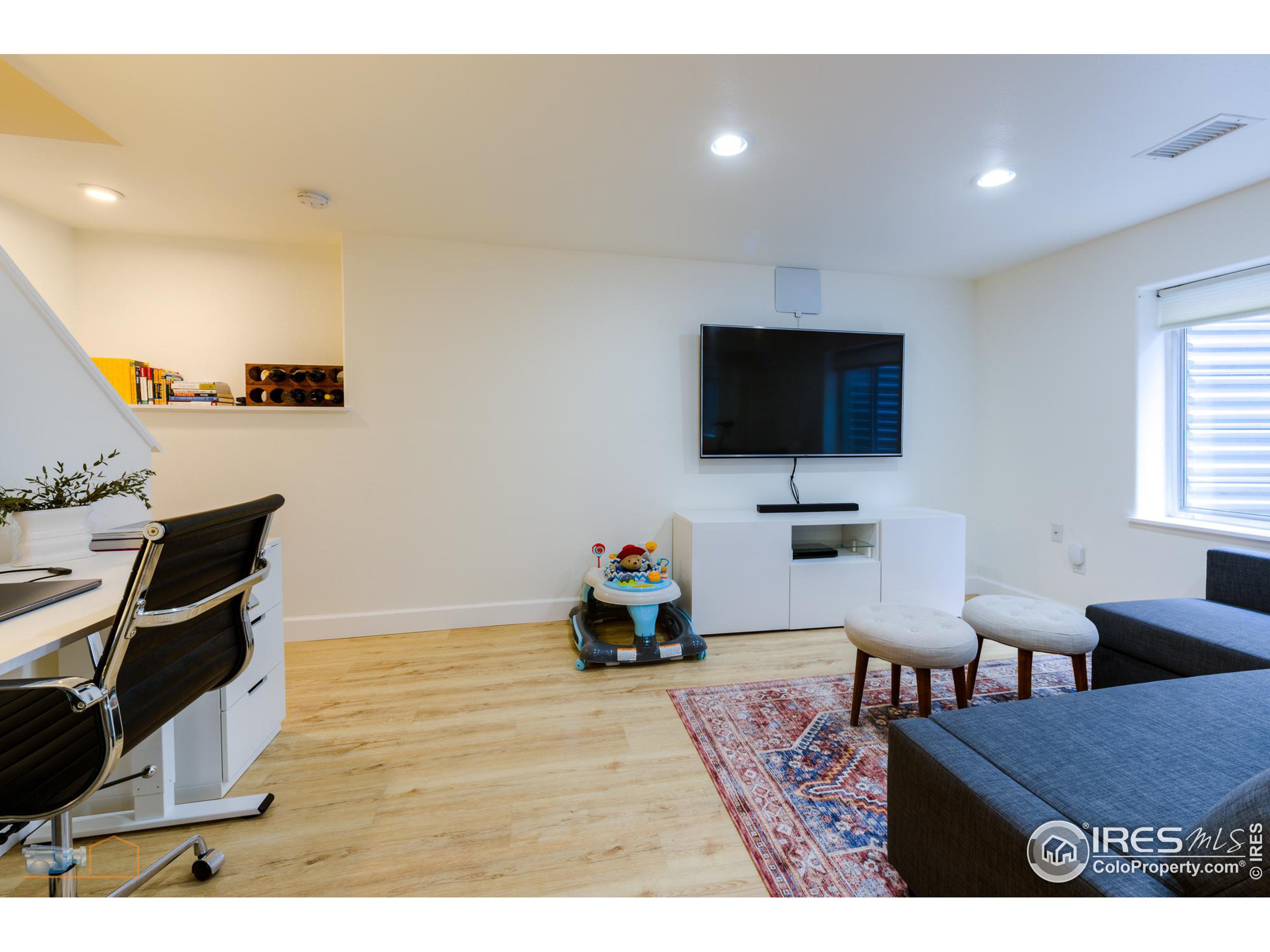 1479 Wildrose Dr