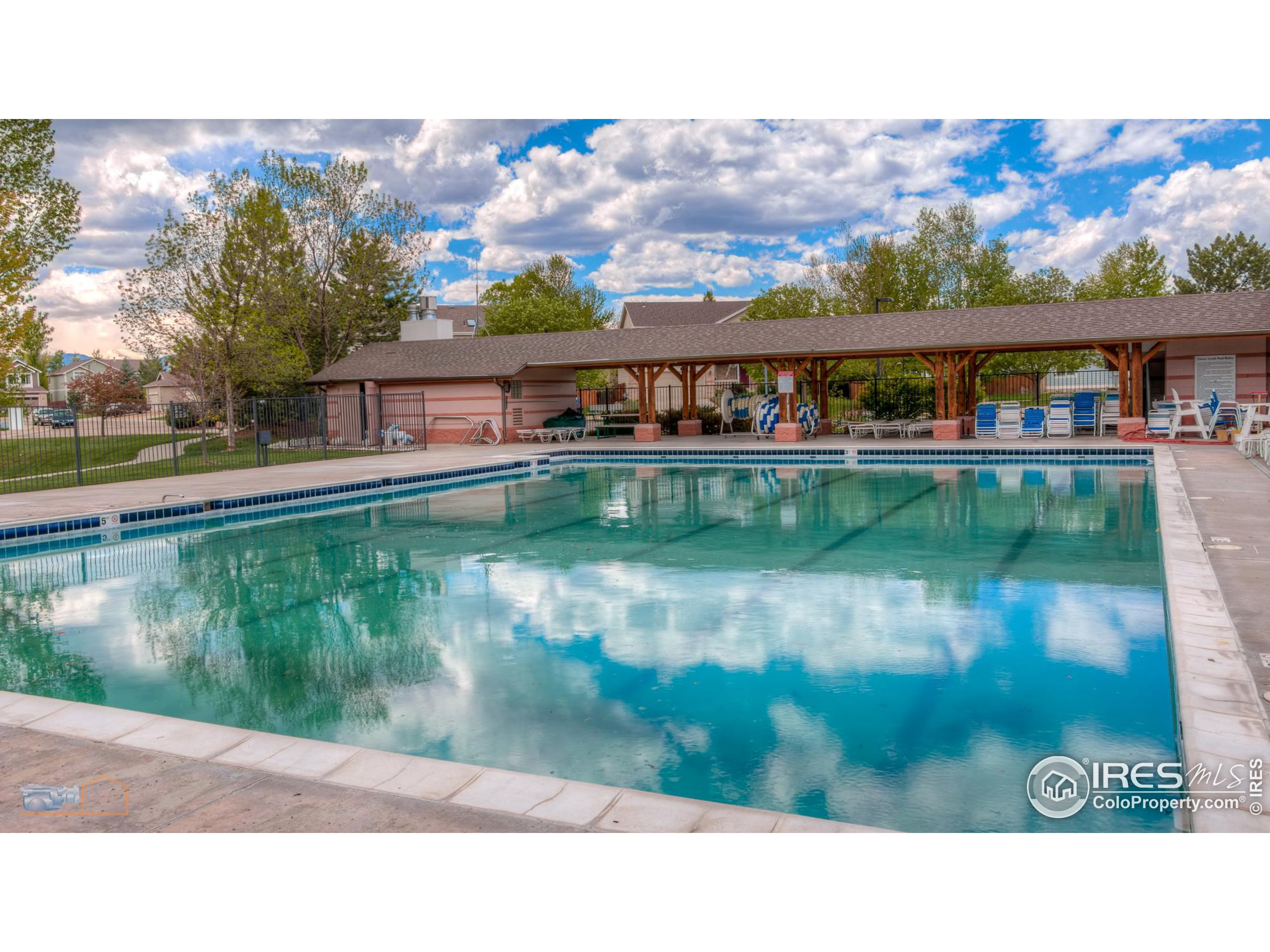 1479 Wildrose Dr