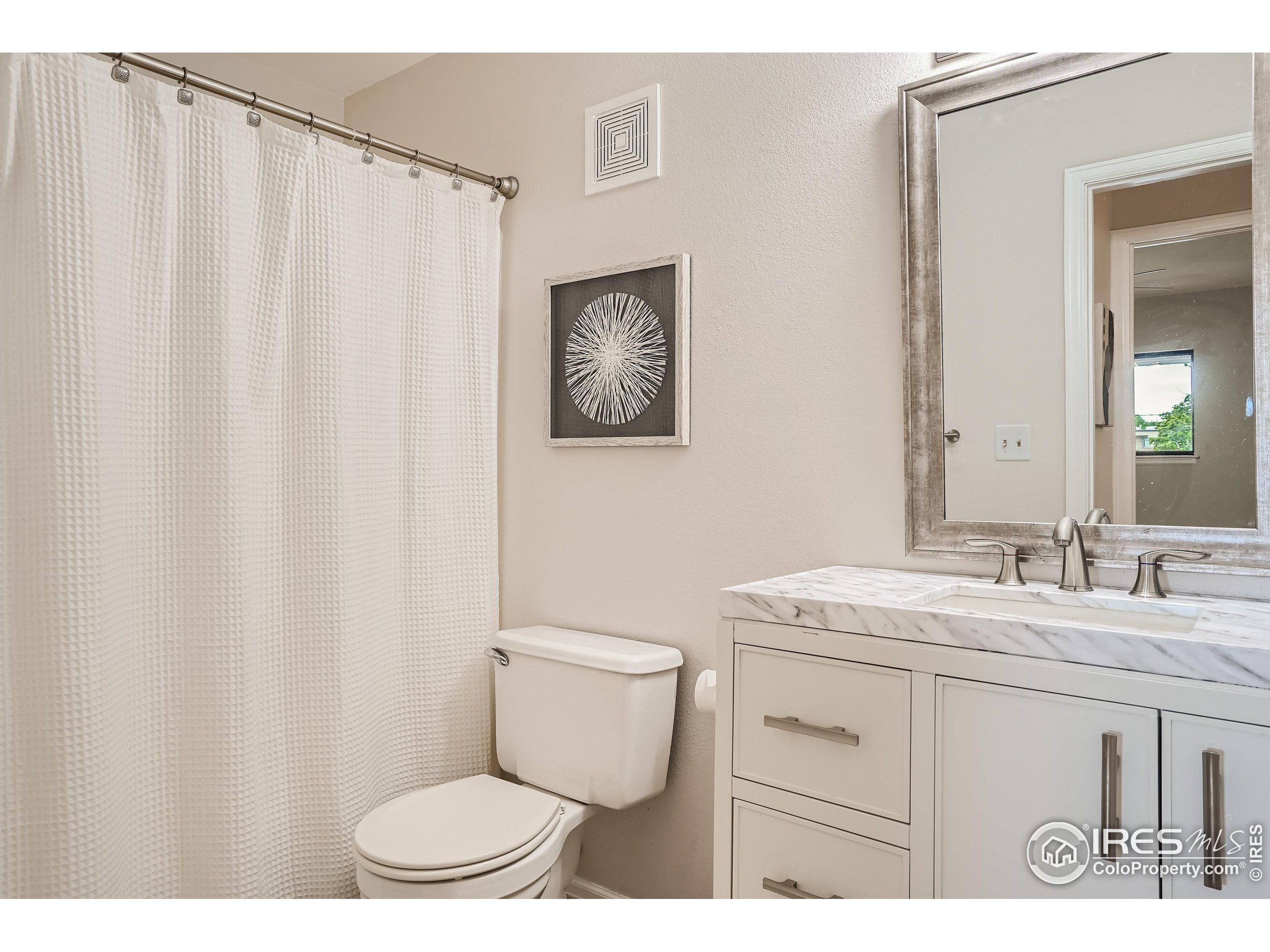 948 North St Unit: 15