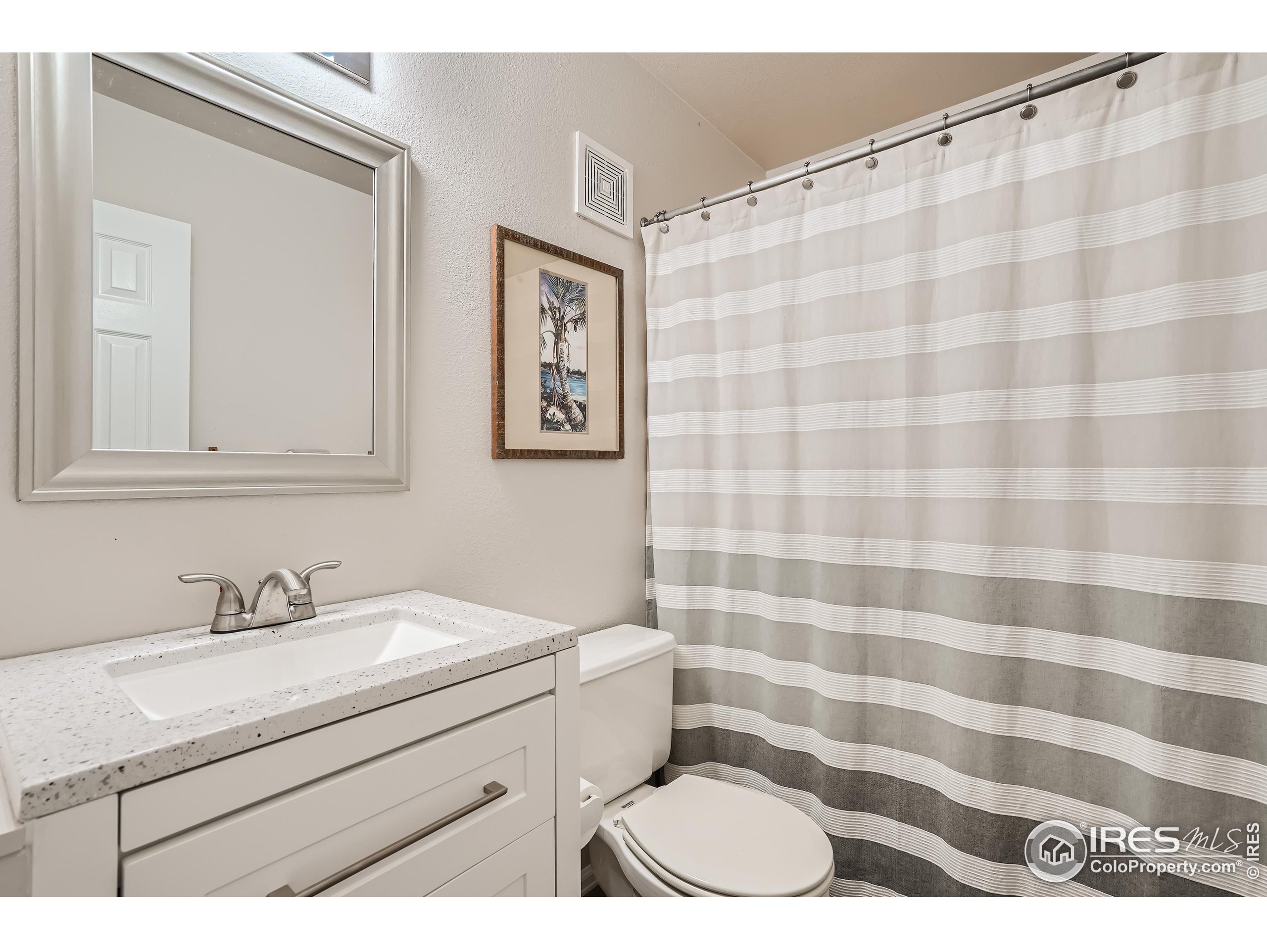 948 North St Unit: 15