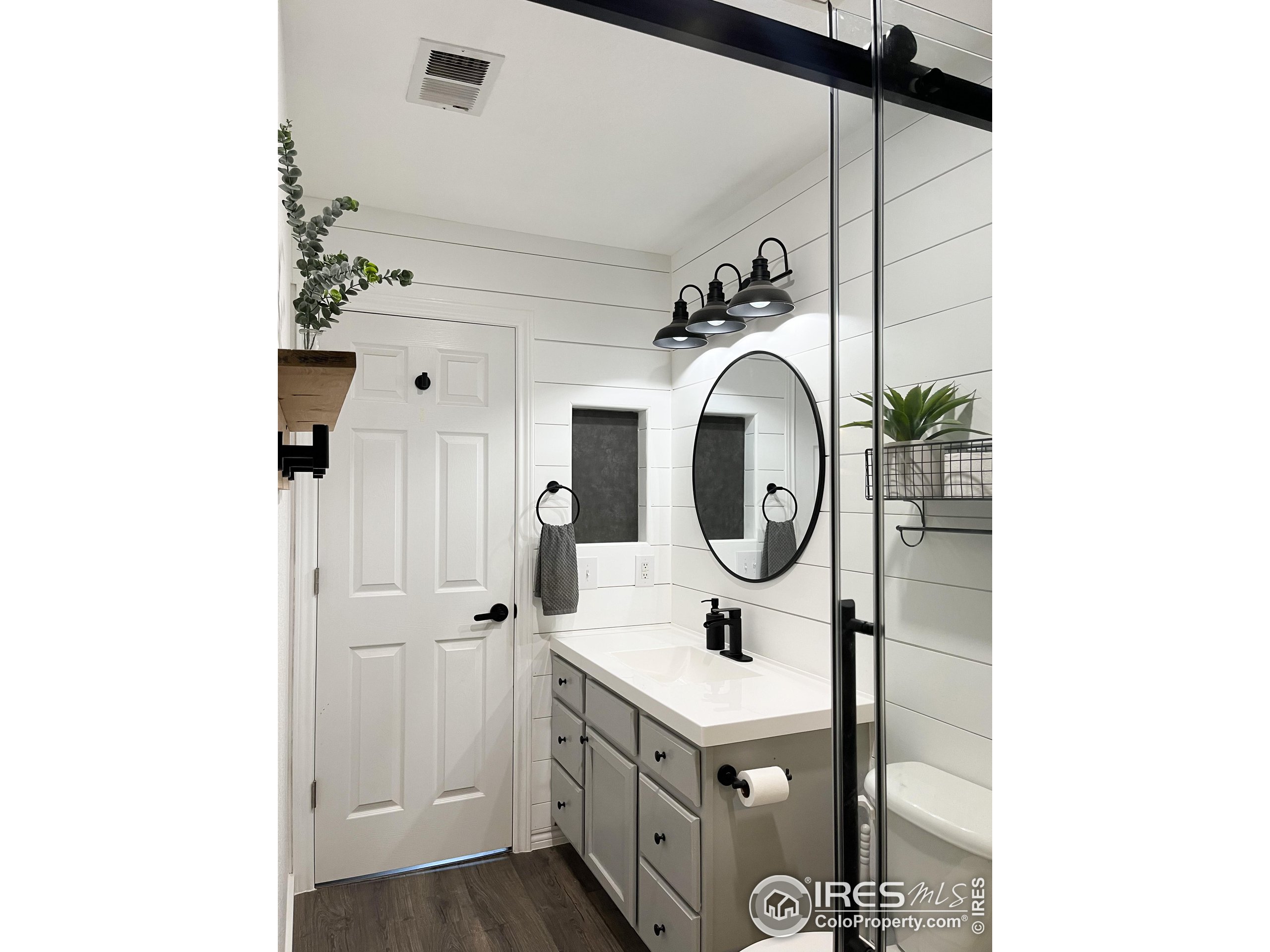 818 S Terry St Unit: 10