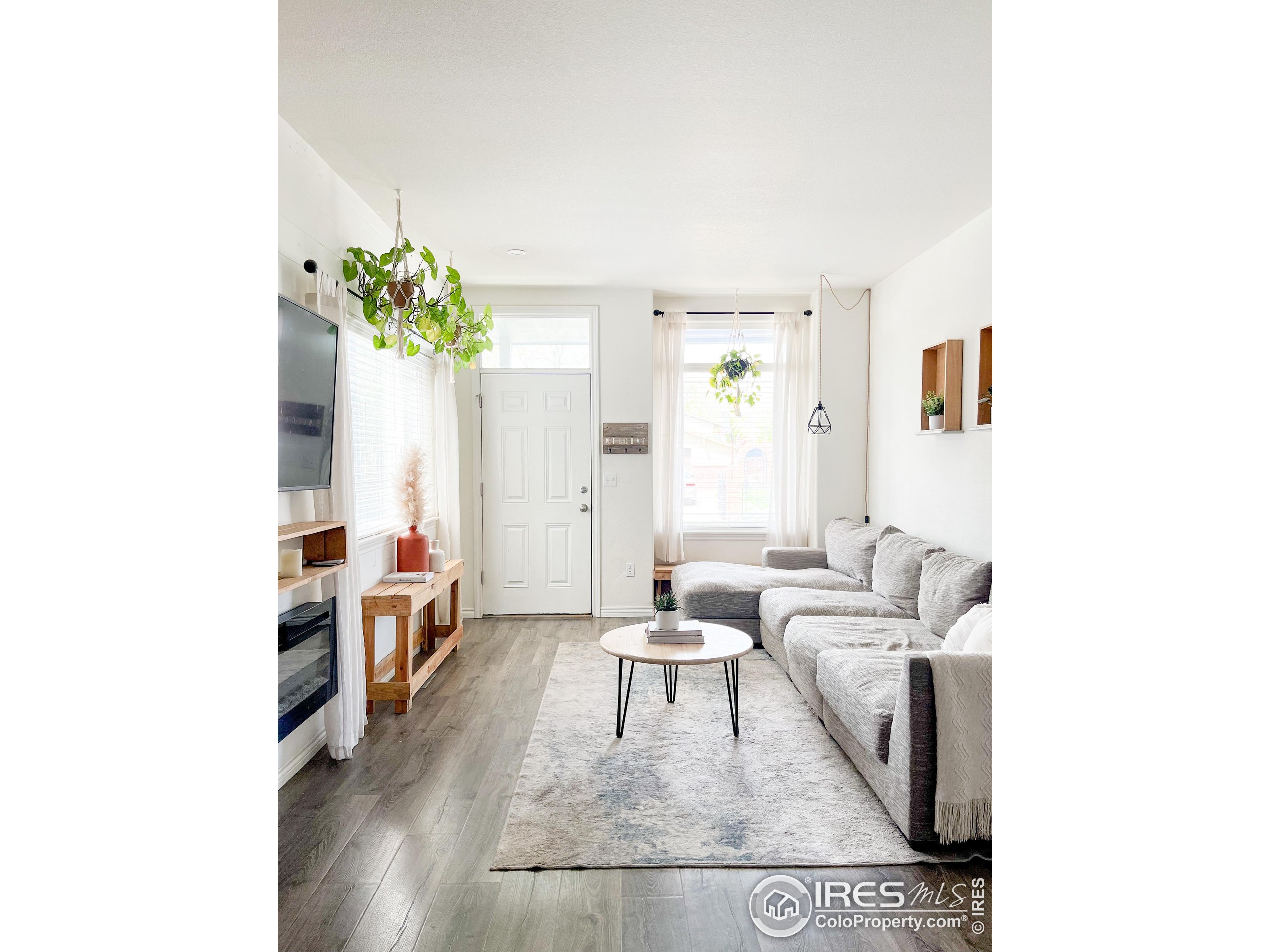 818 S Terry St Unit: 10