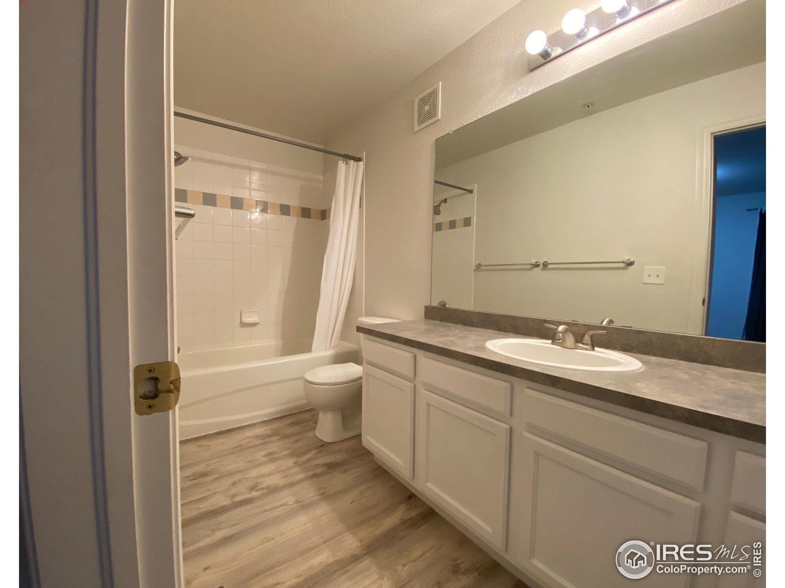 979 Laramie Blvd Unit: C