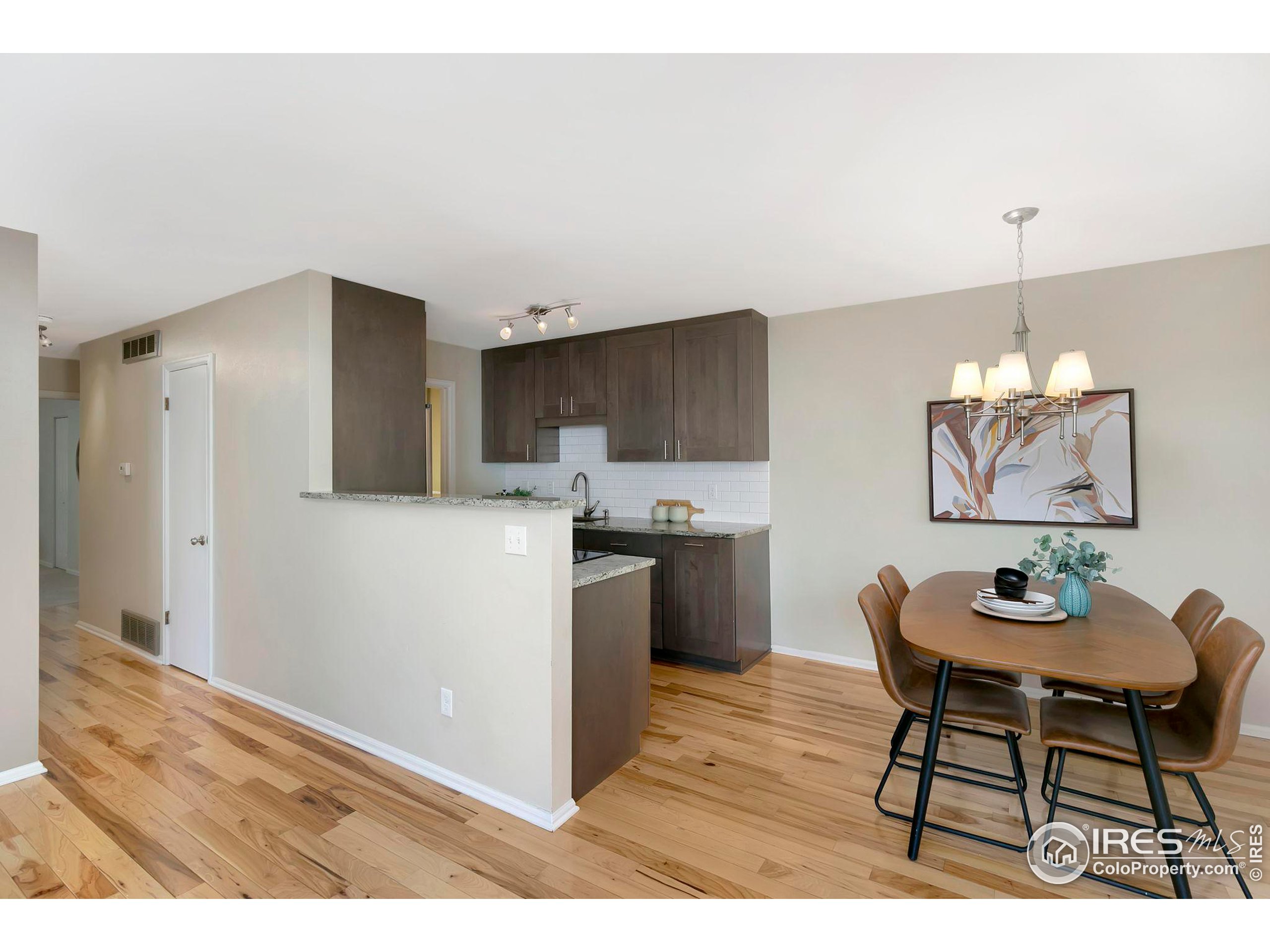 4222 Monroe Dr Unit: D