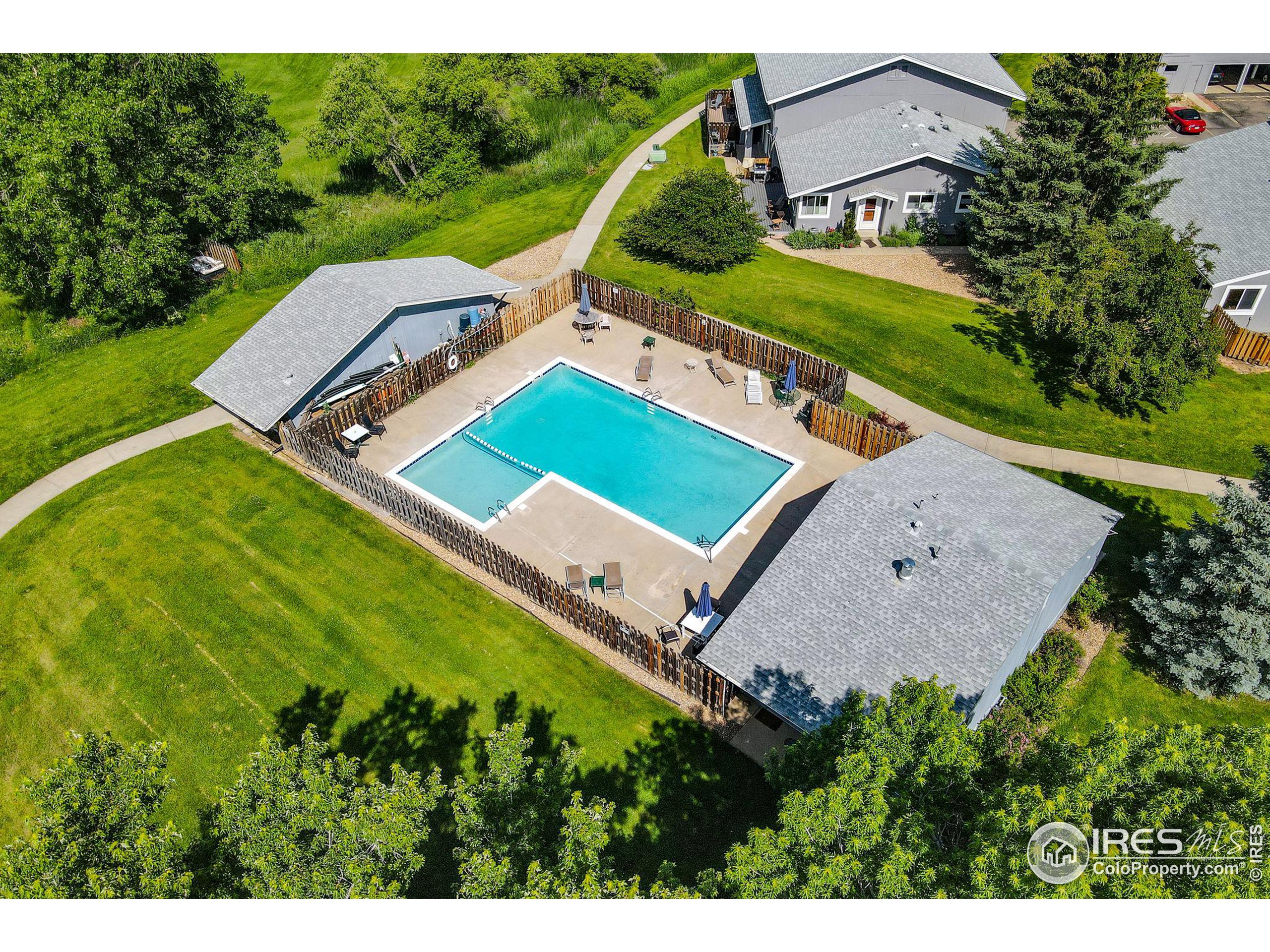 4222 Monroe Dr Unit: D