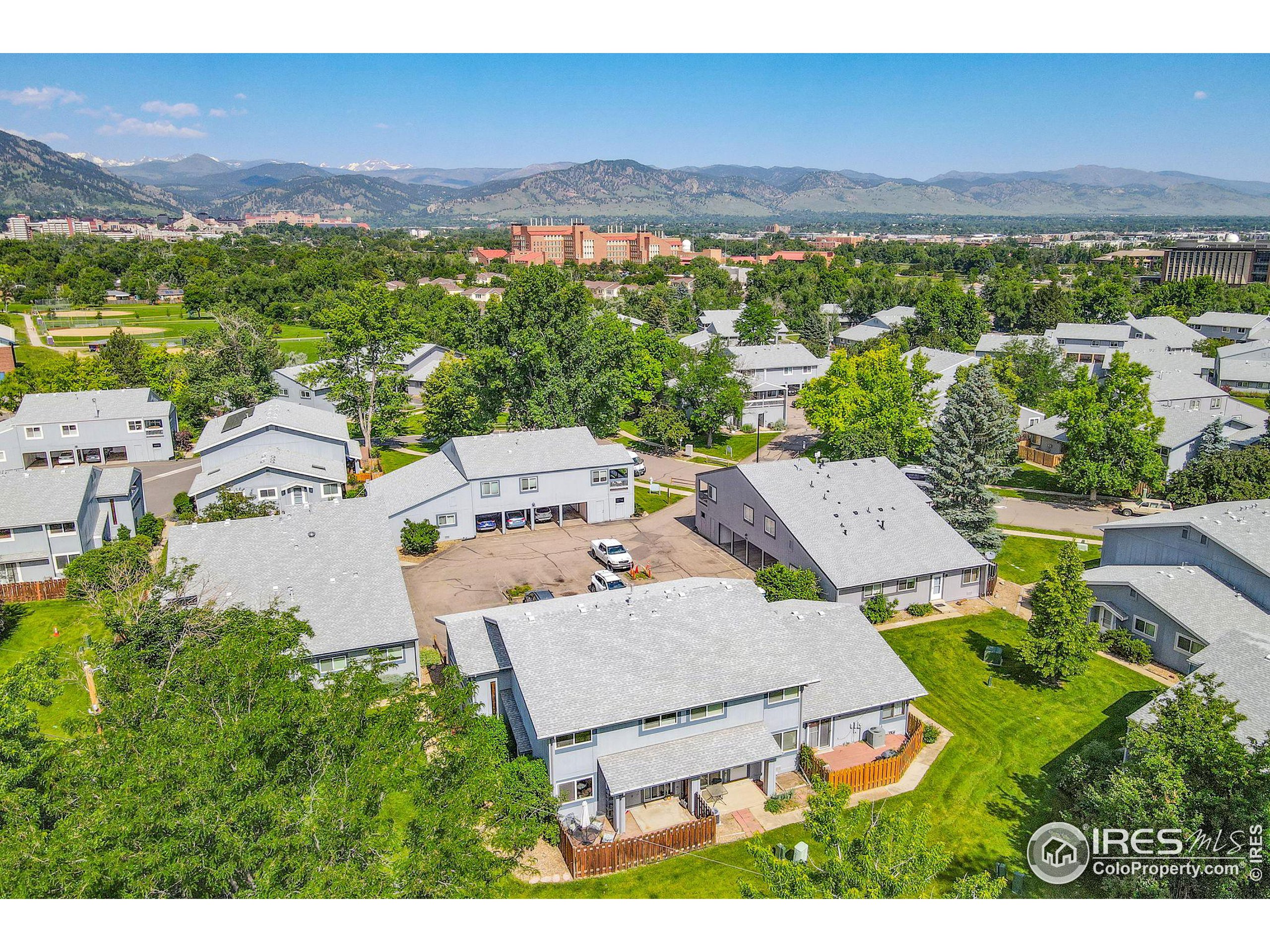 4222 Monroe Dr Unit: D