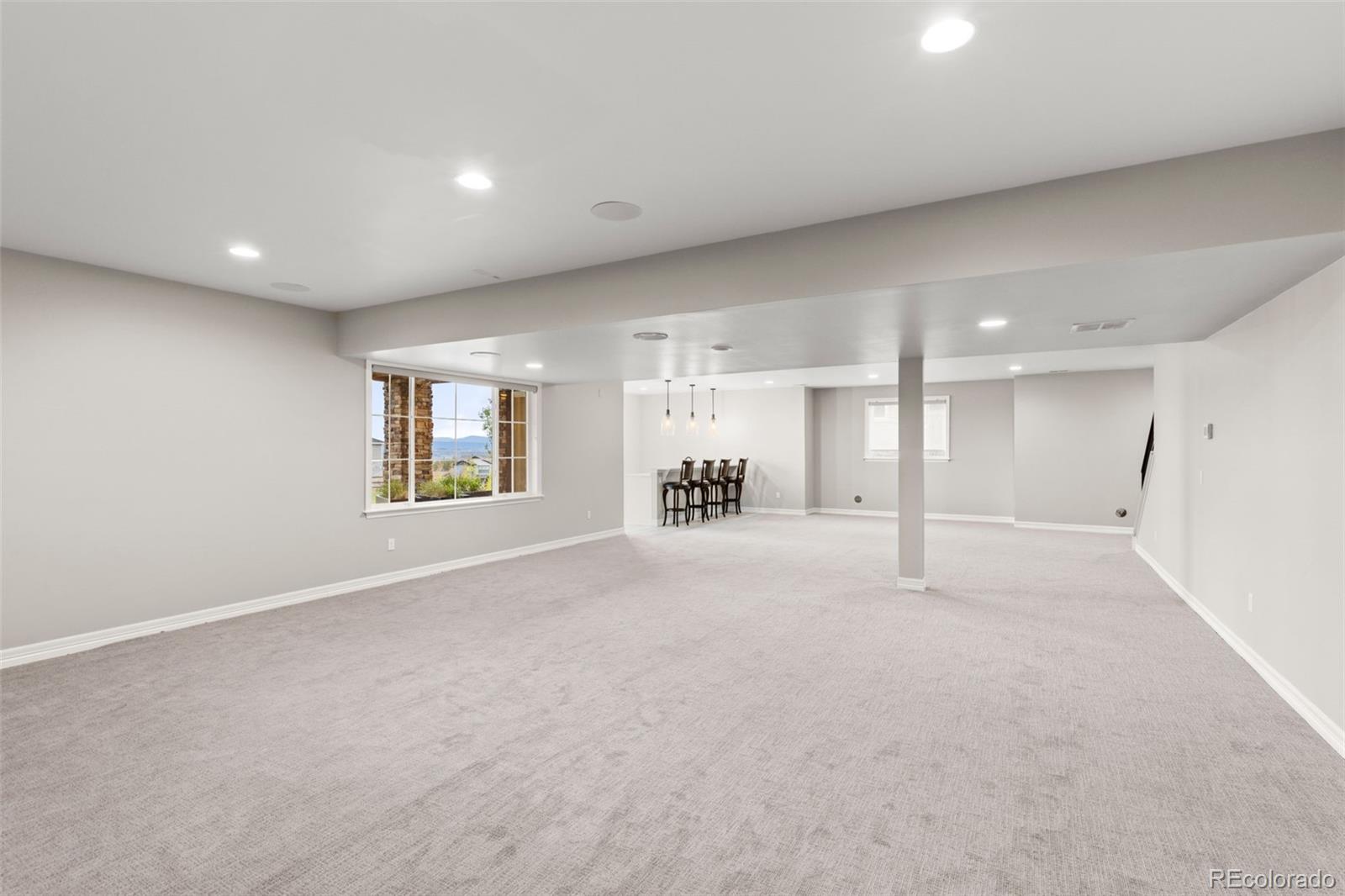 5825 Heritage Oak Drive