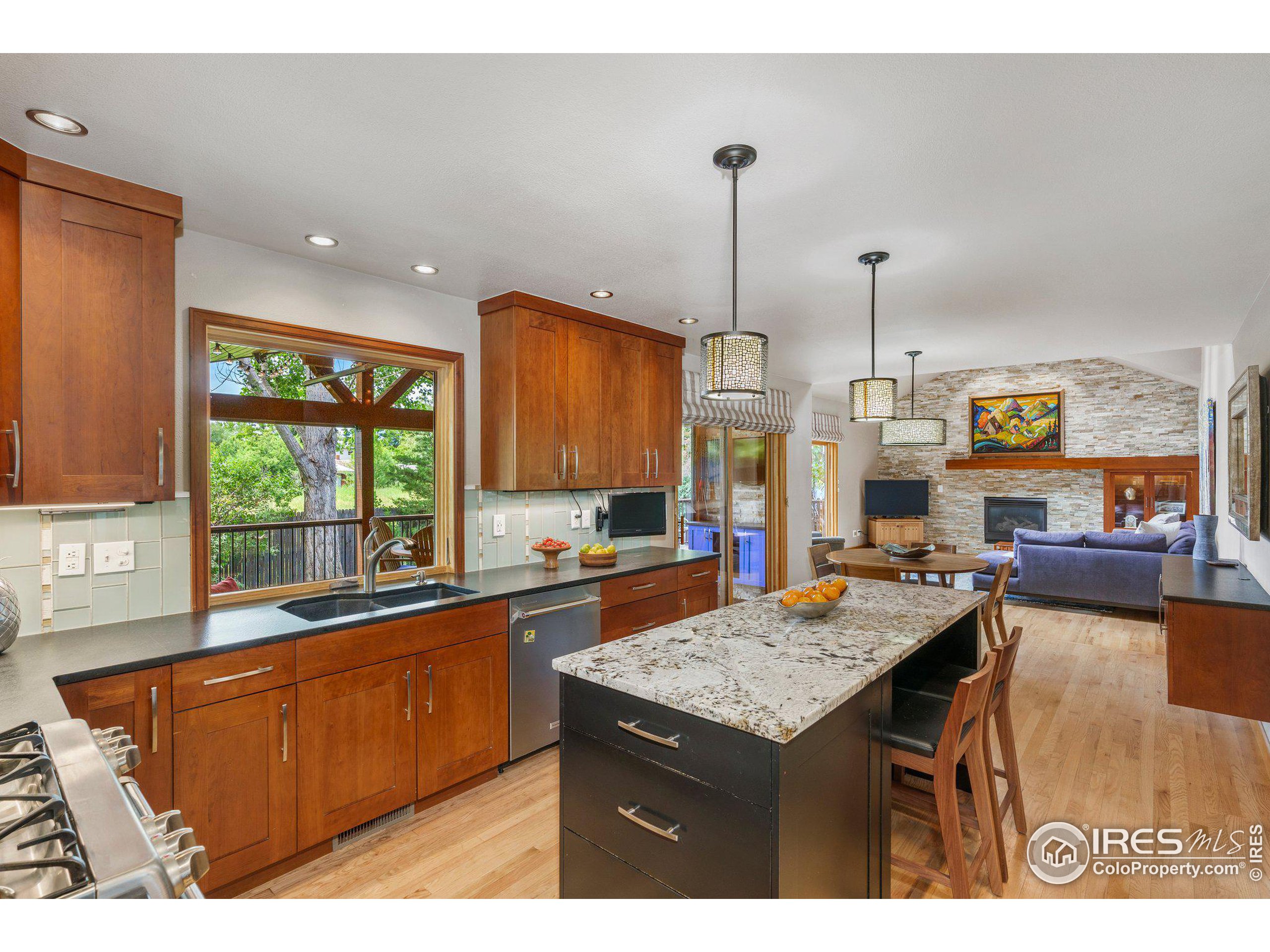 51 Illini Ct
