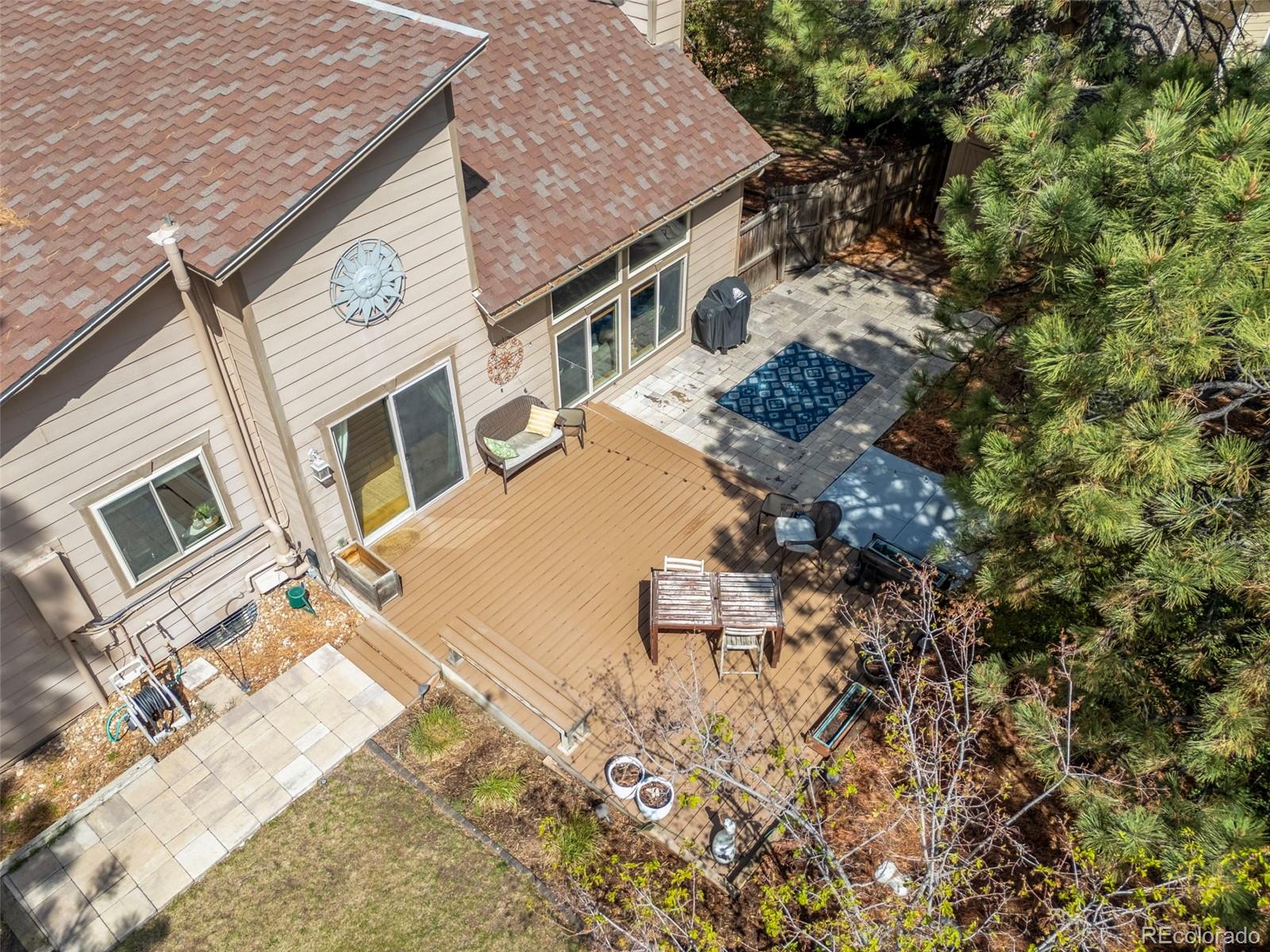 5996 N Villard Court
