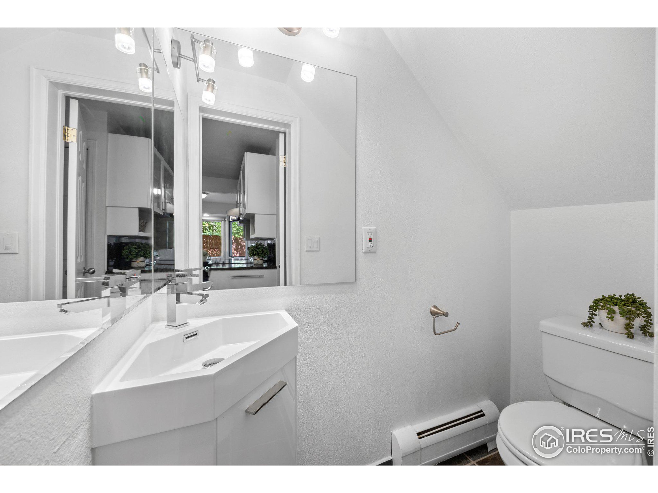 2230 Spruce St Unit: A