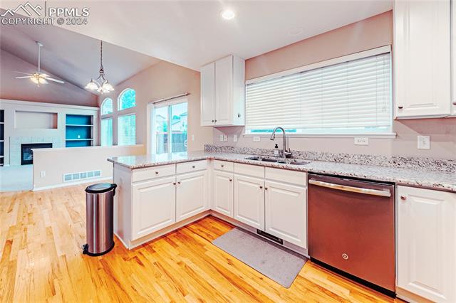 4117 FELLSLAND Drive