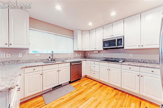 4117 FELLSLAND Drive