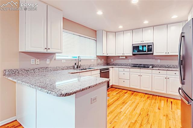 4117 FELLSLAND Drive