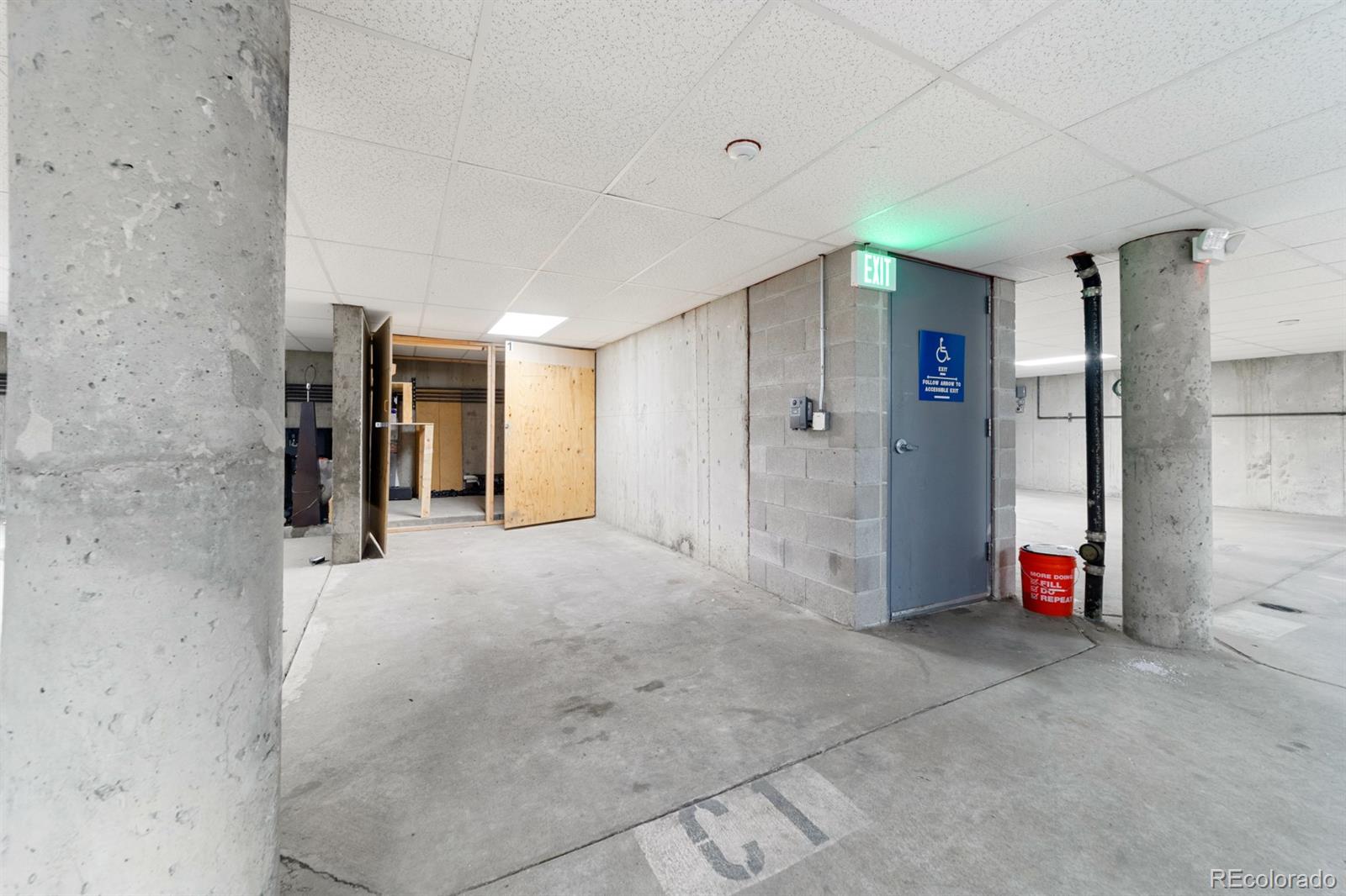 1670 S Deframe Street Unit: C1