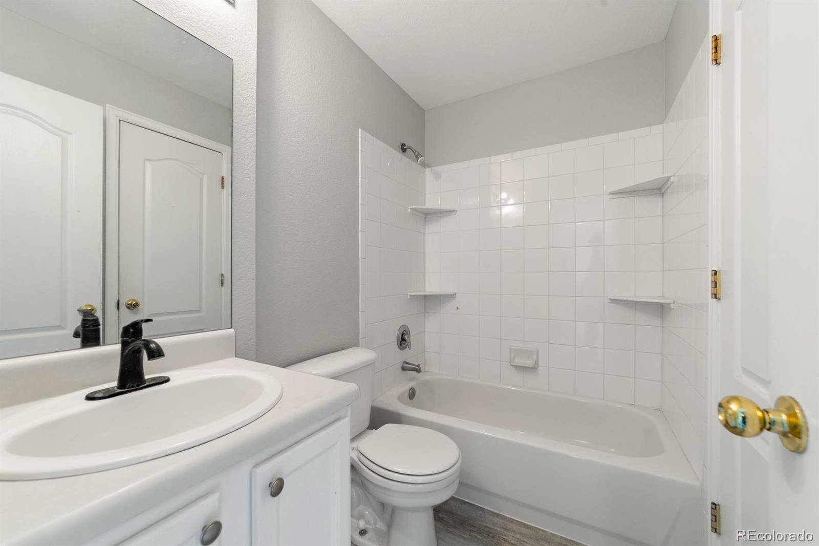 1670 S Deframe Street Unit: C1