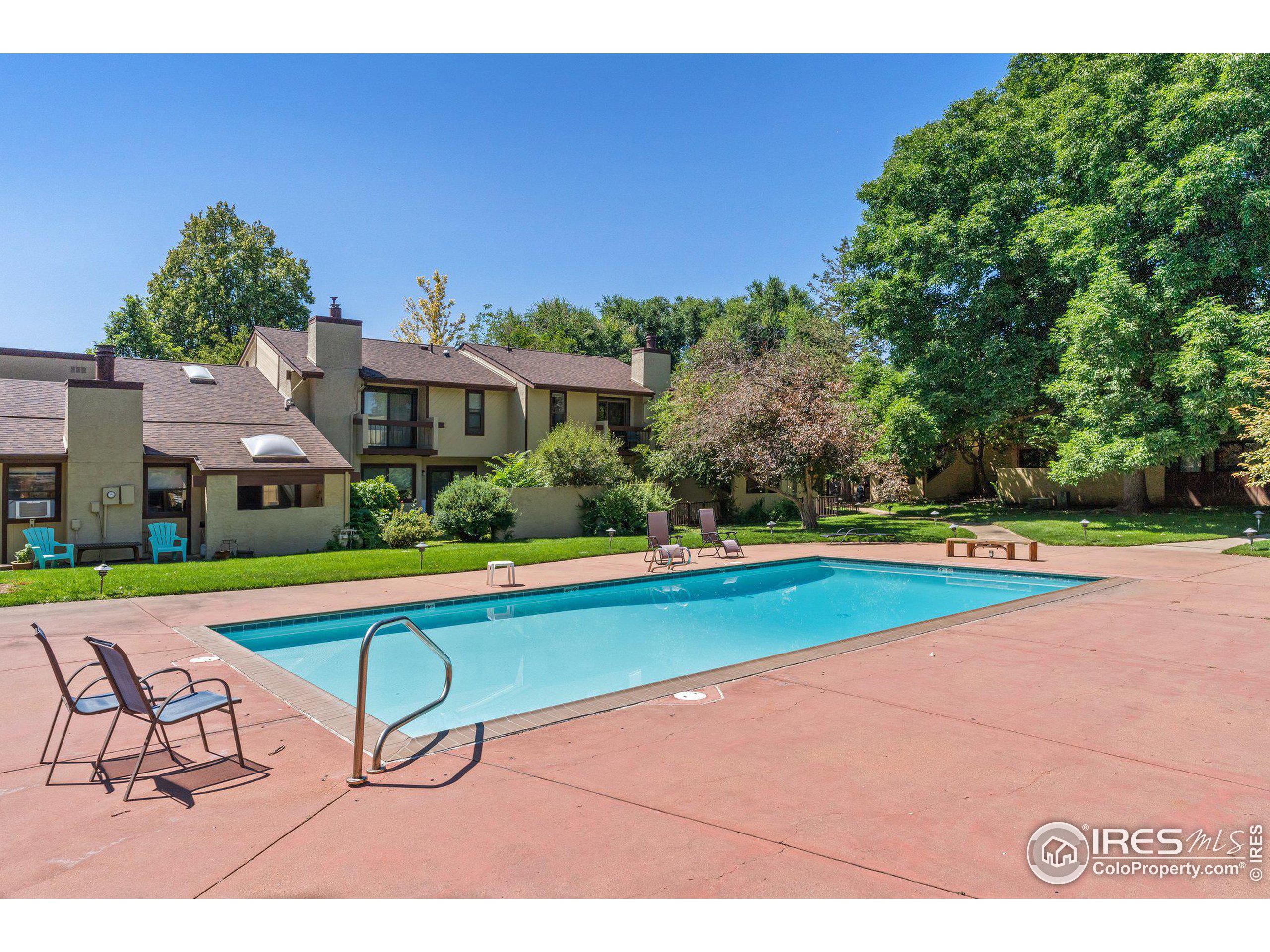 2653 Grapewood Ln