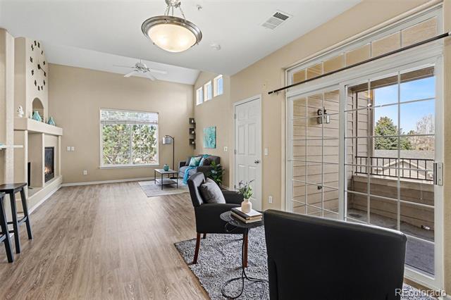 1509 S Florence Court Unit: 214