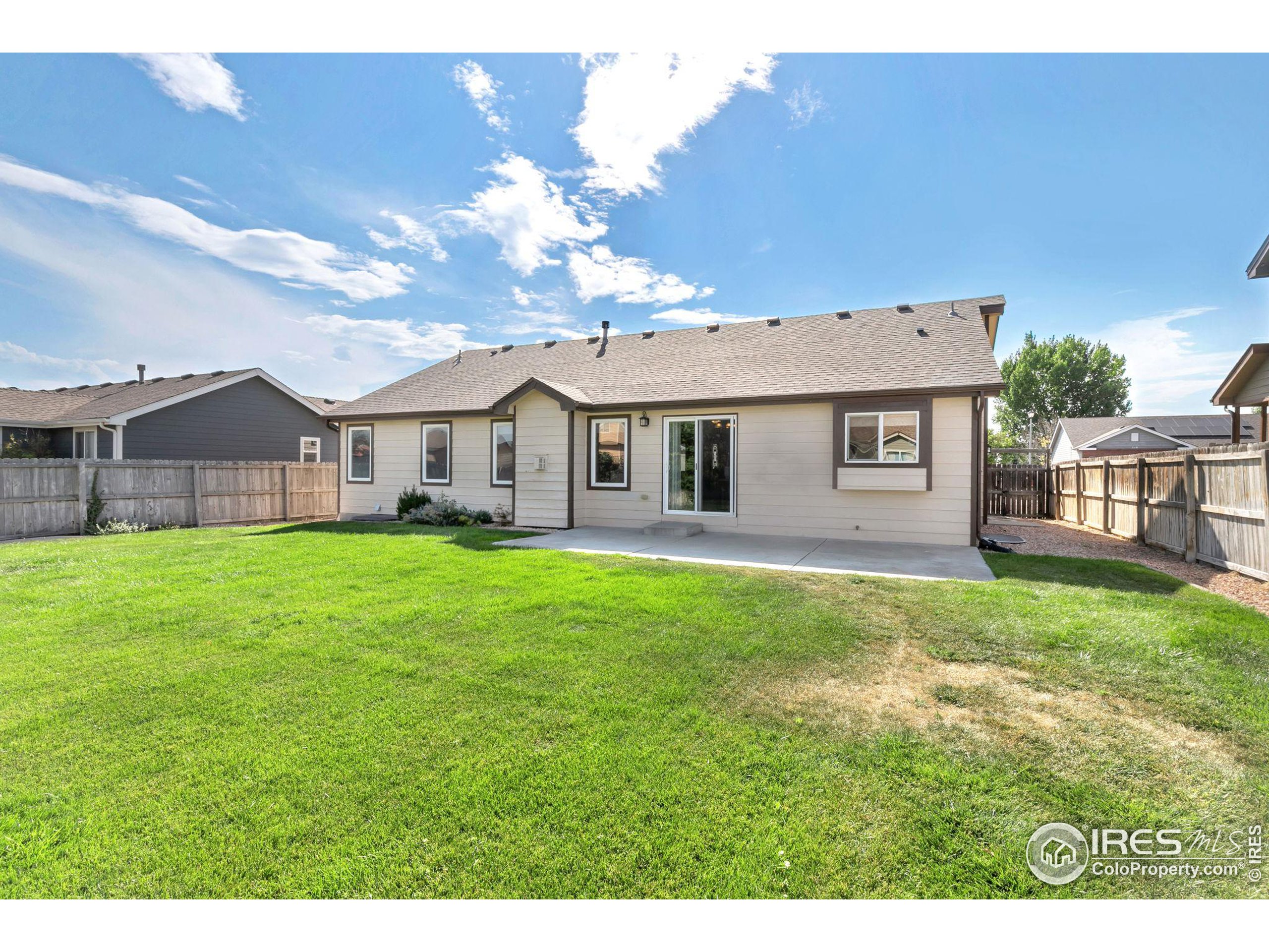321 S Maple Ave