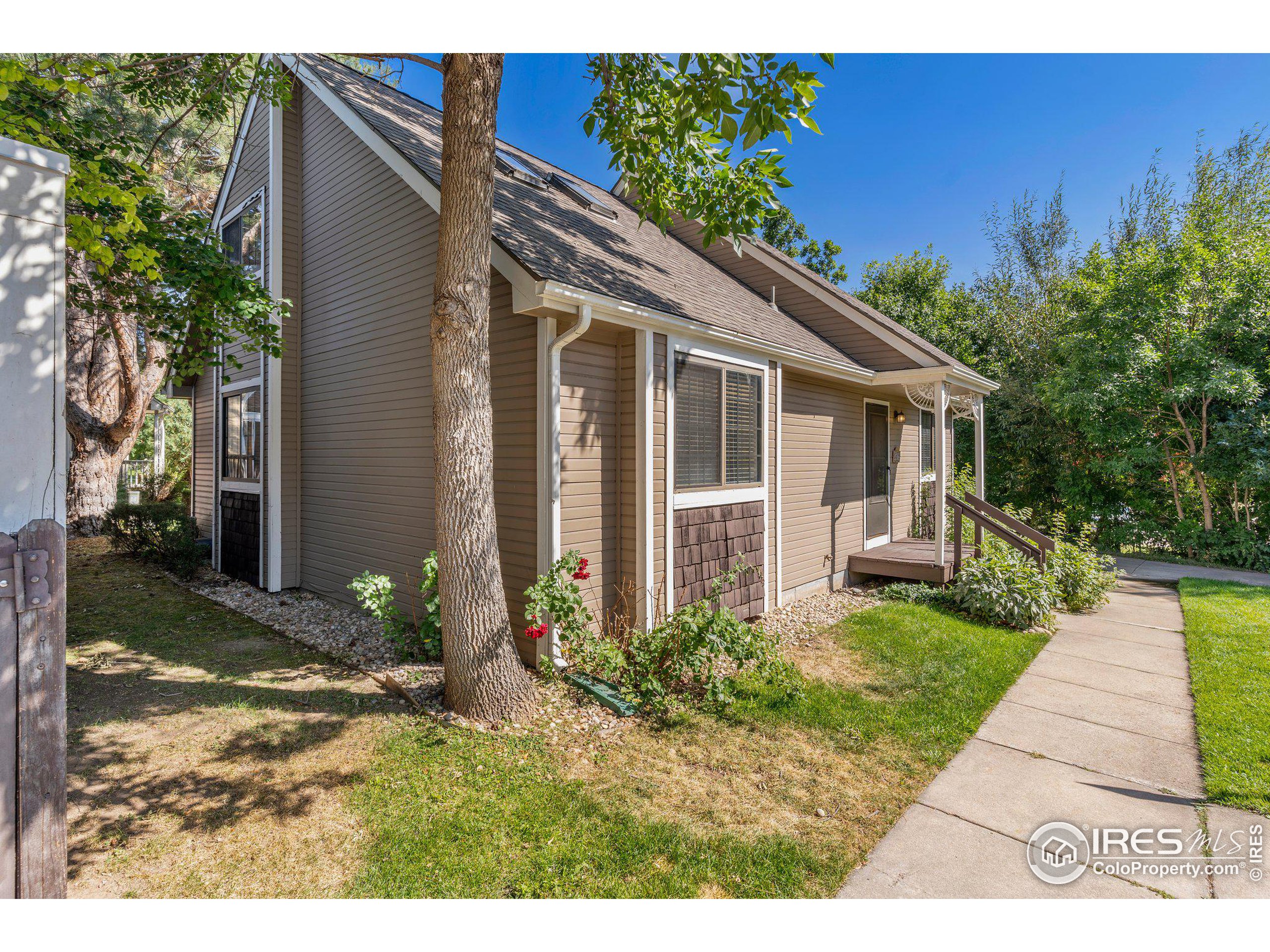4872 Curie Ct