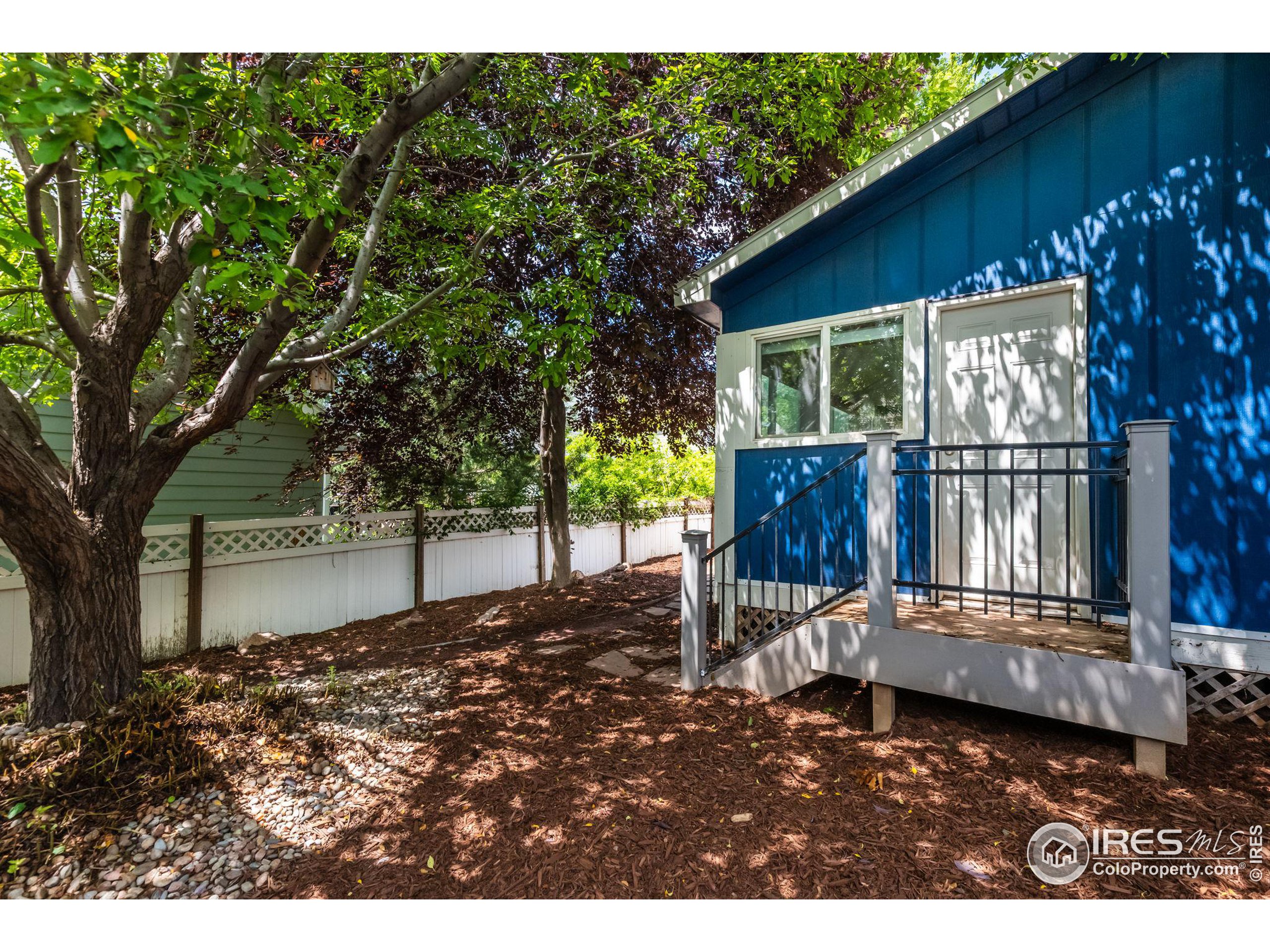 239 Maggie St