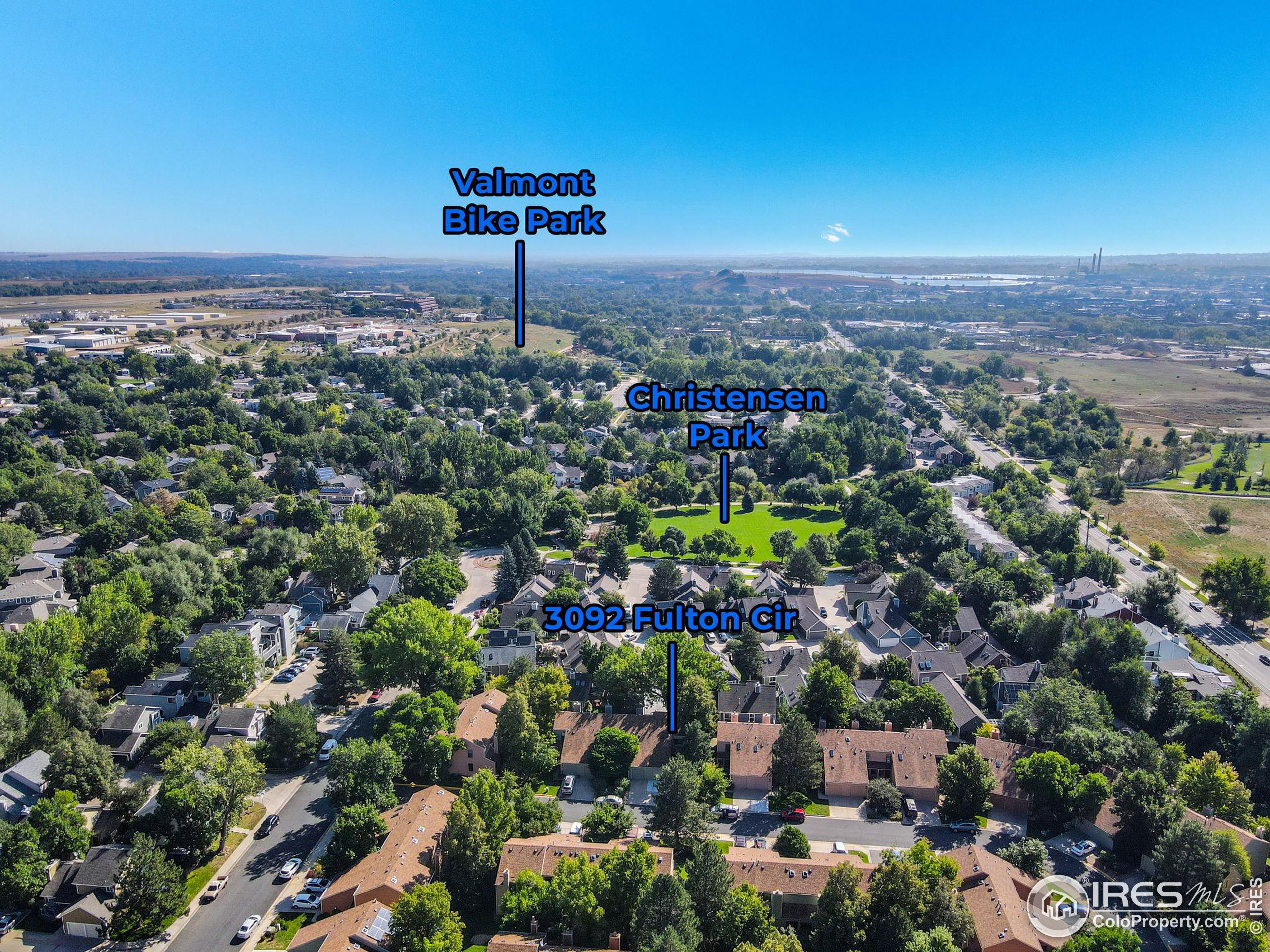 3092 Fulton Cir