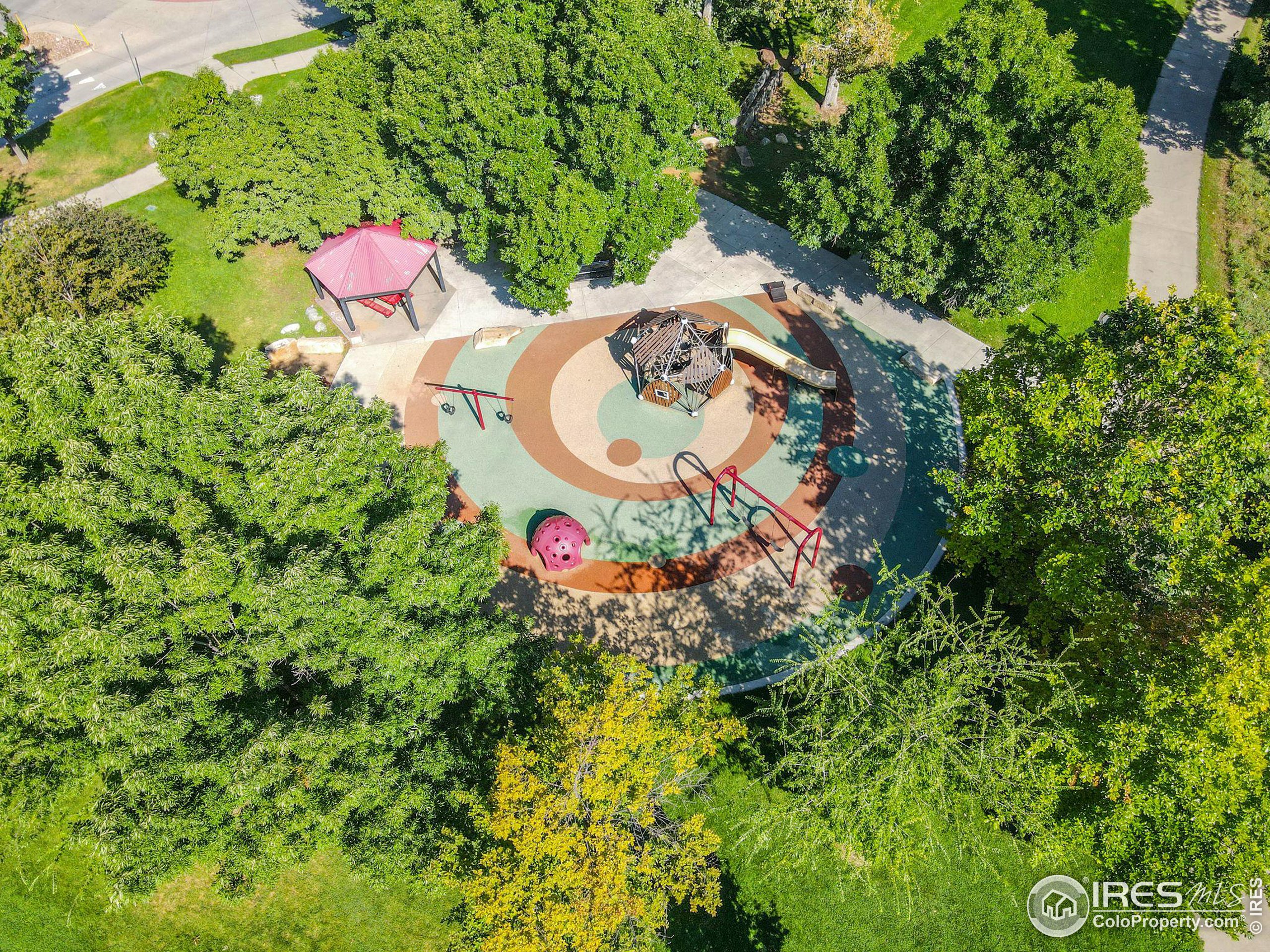 3092 Fulton Cir