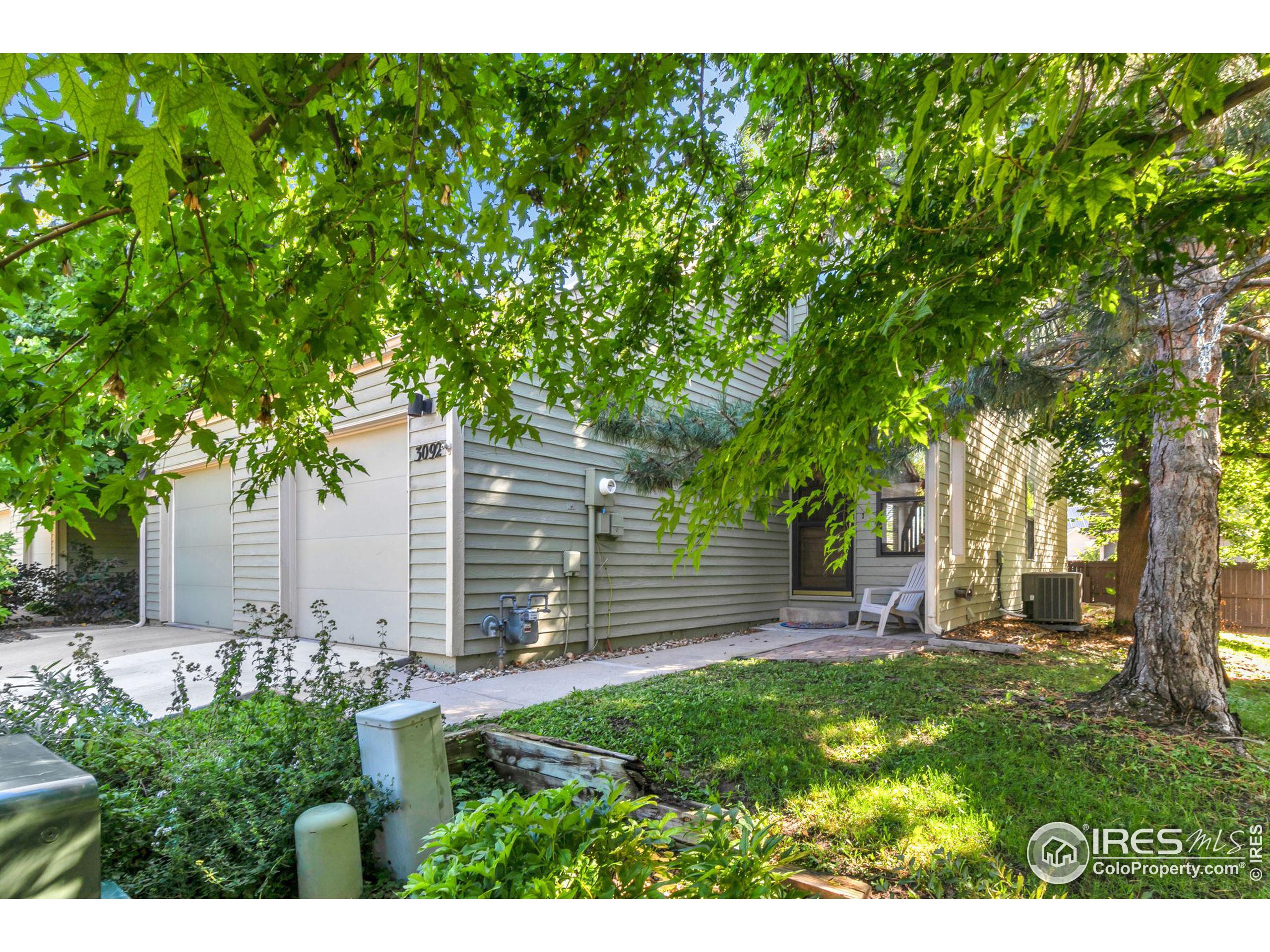3092 Fulton Cir
