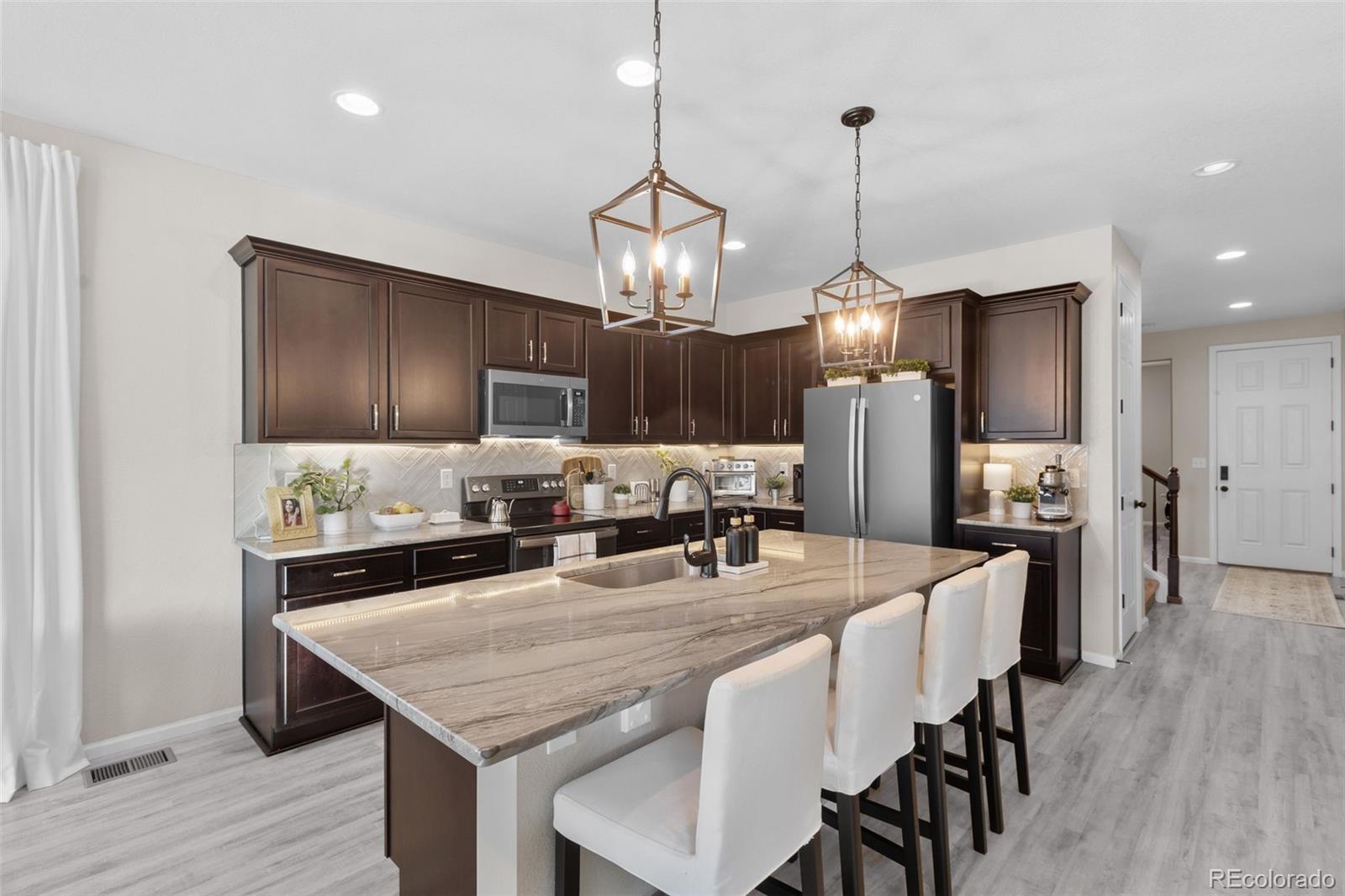 2637 Gray Wolf Place