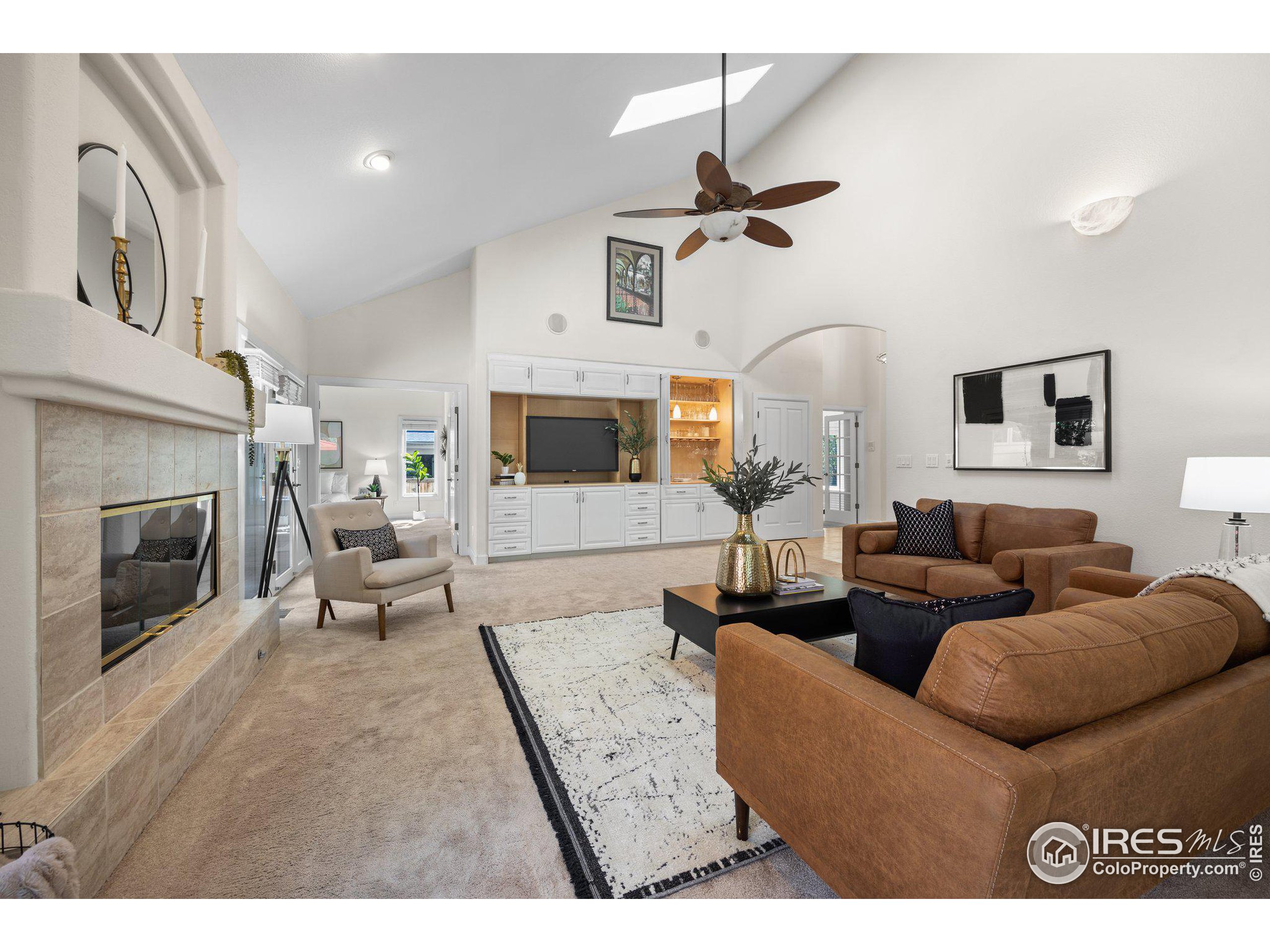 5345 Gallatin Pl