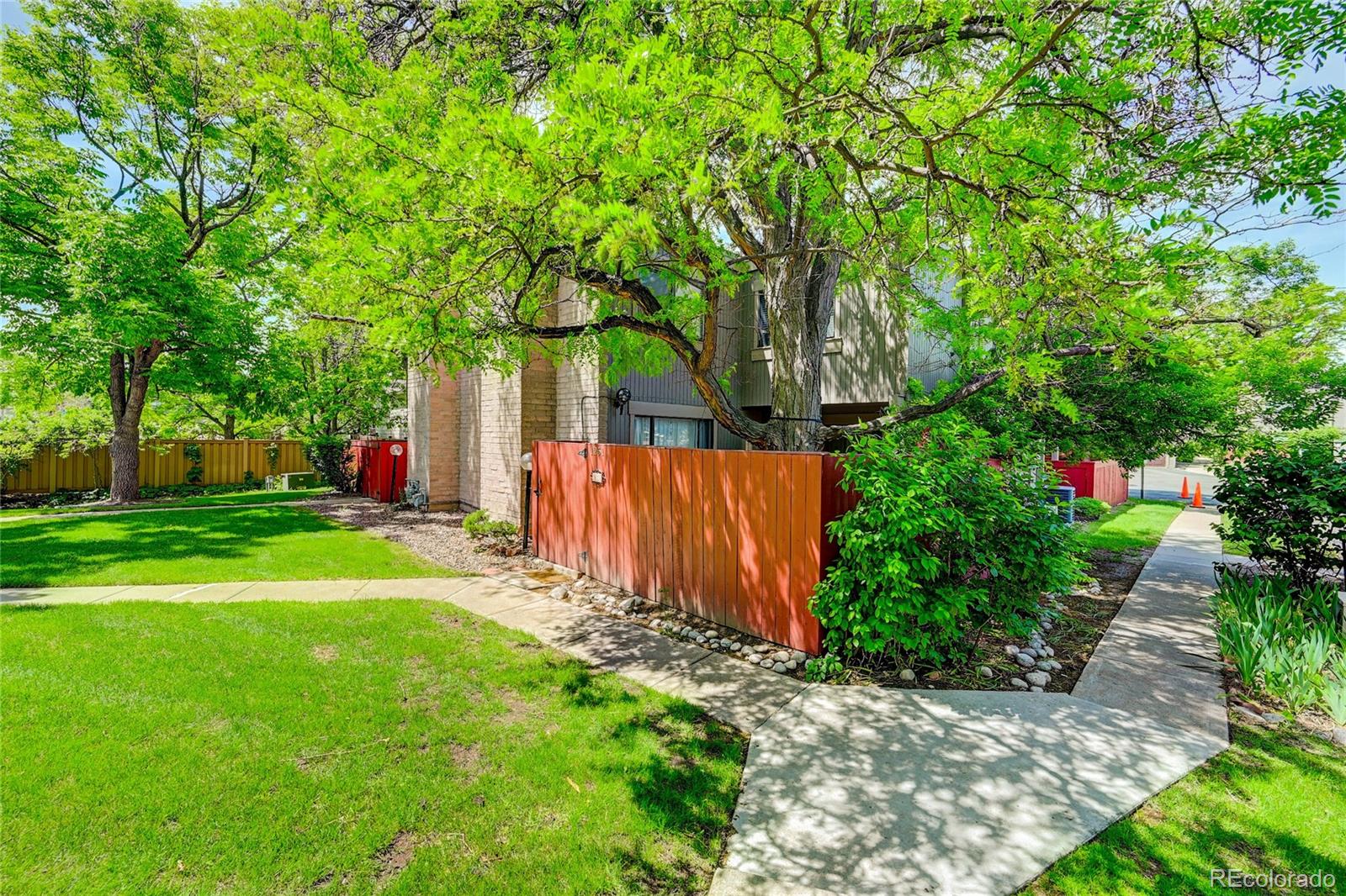 1251 S Yosemite Way Unit: 91