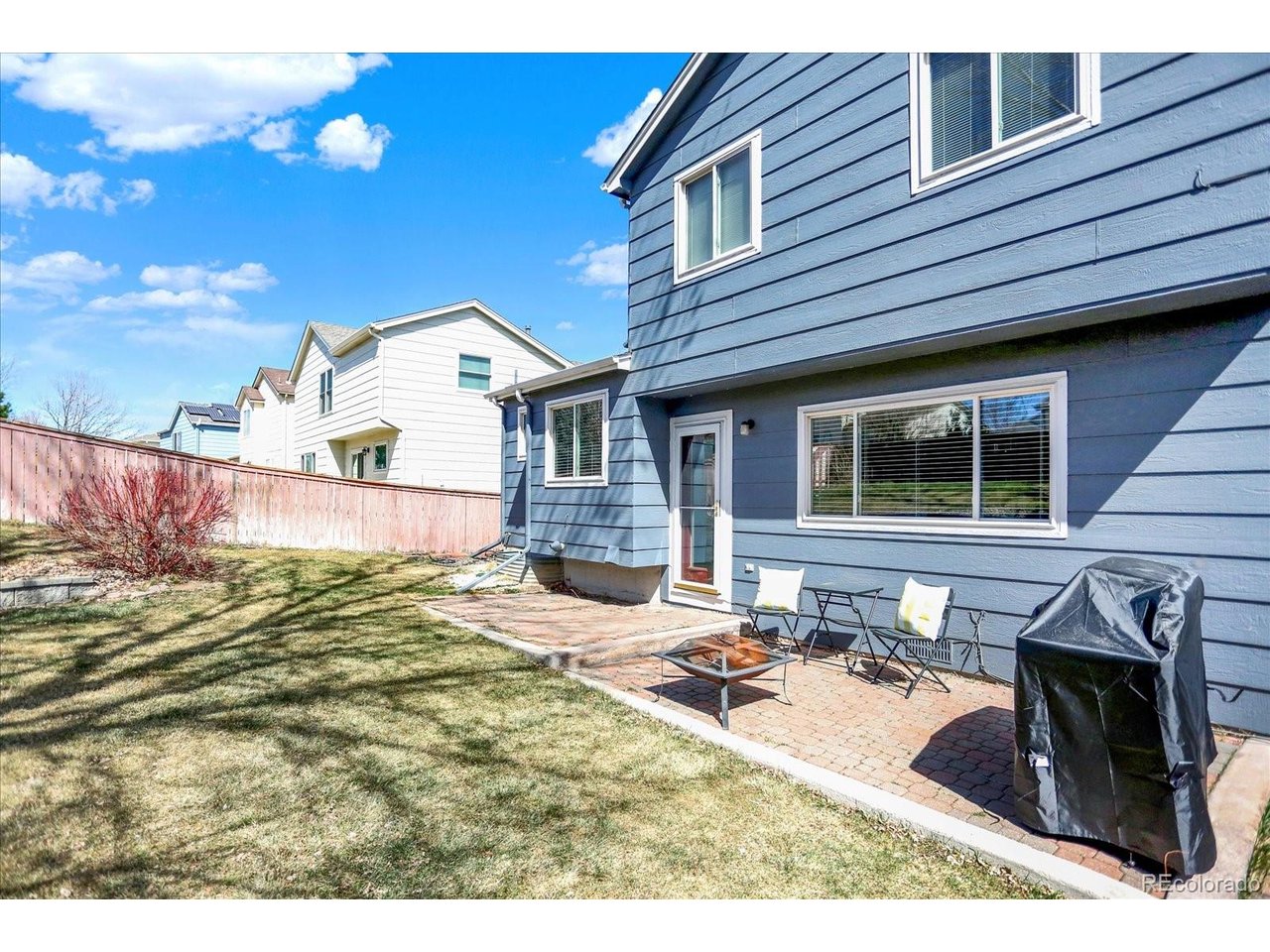 9689 Townsville Cir