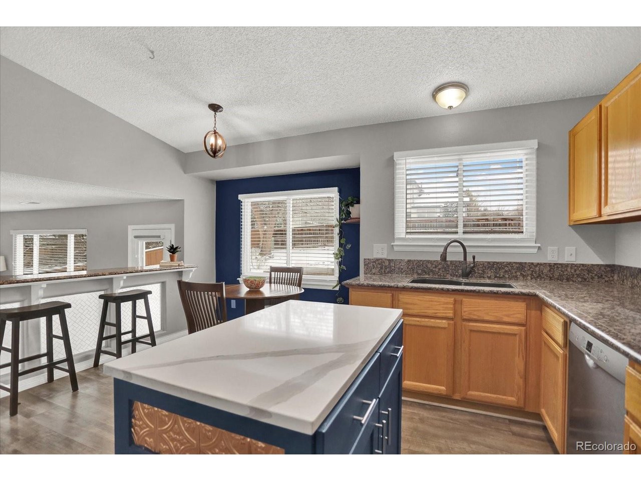 9689 Townsville Cir