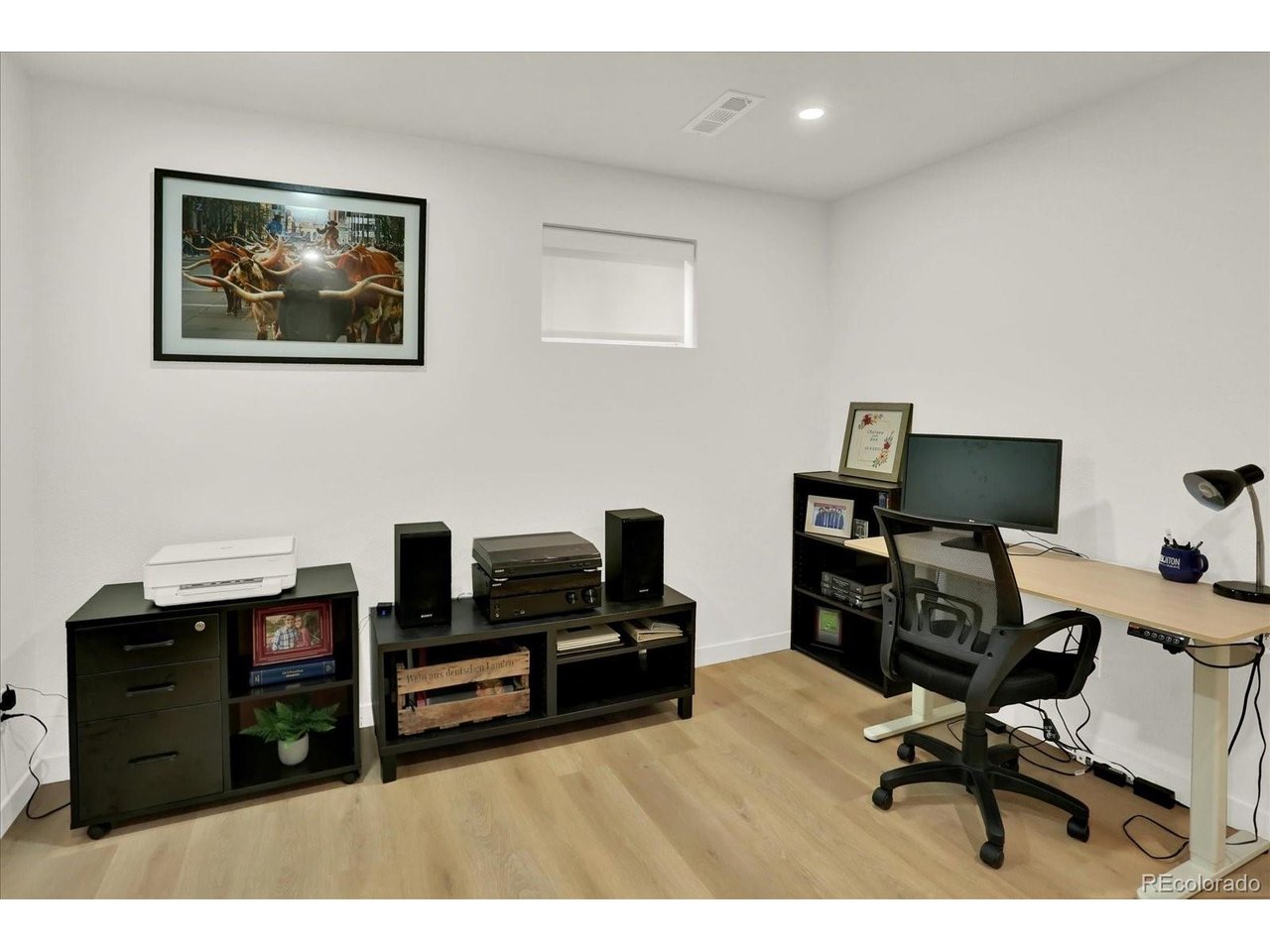 9689 Townsville Cir