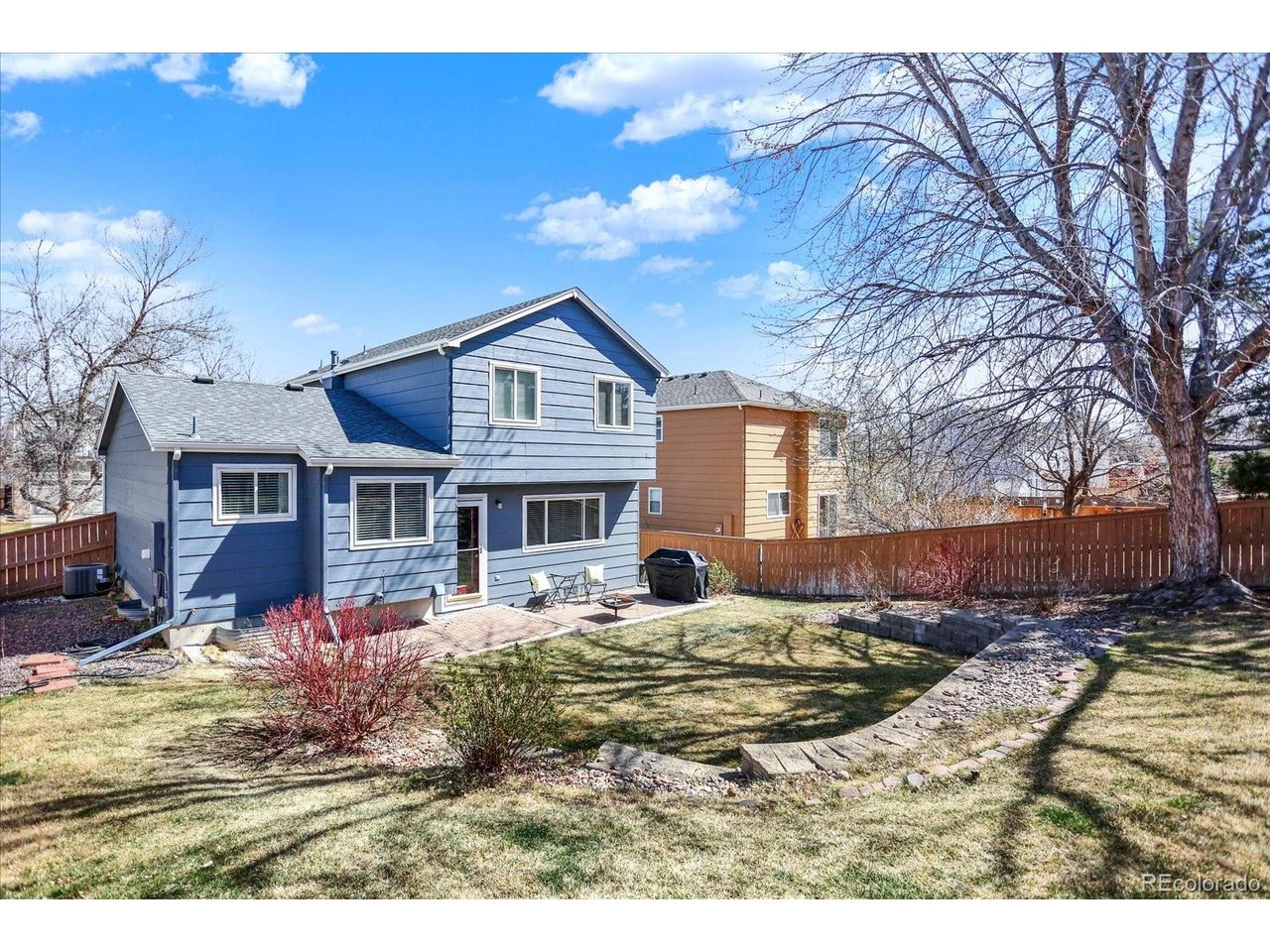 9689 Townsville Cir