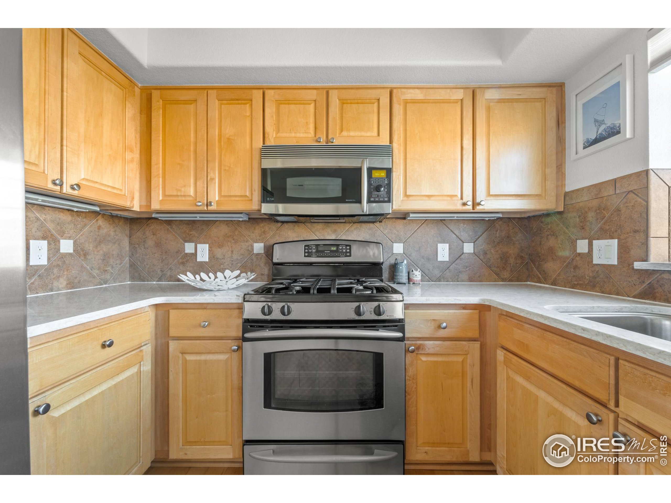 801 Chinle Ave 8E