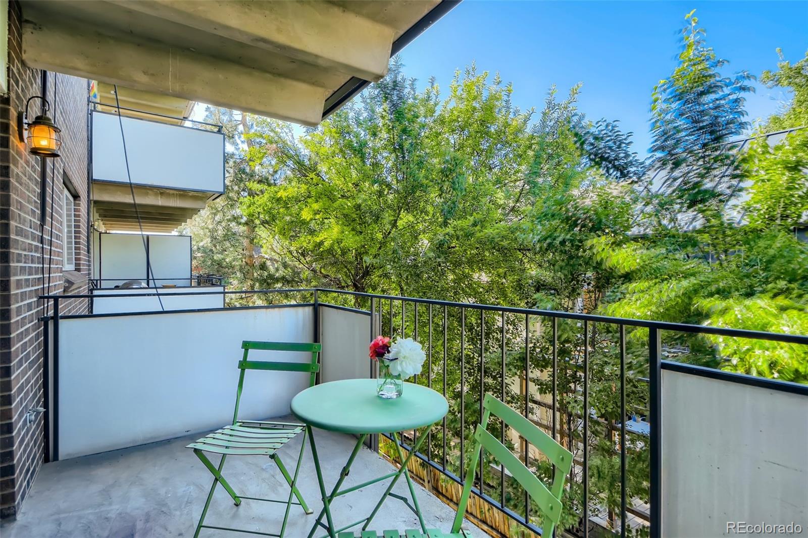 1265 Elizabeth Street Unit: 305