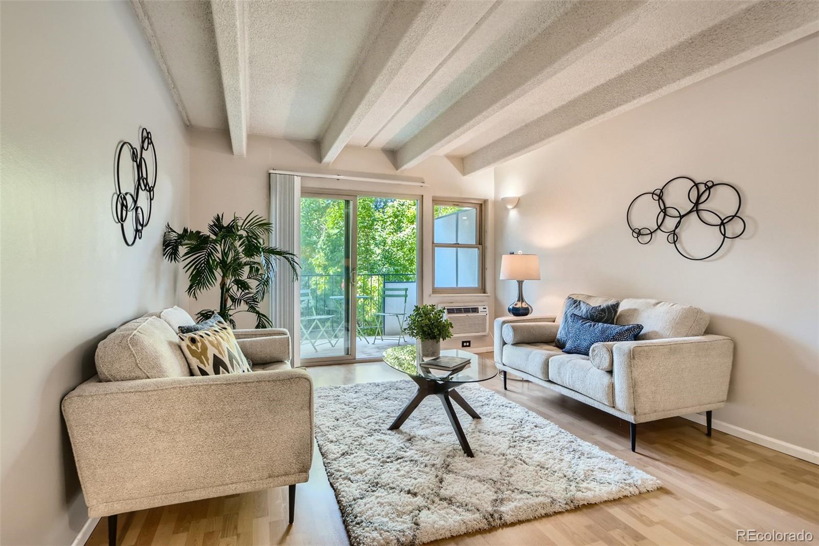 1265 Elizabeth Street Unit: 305