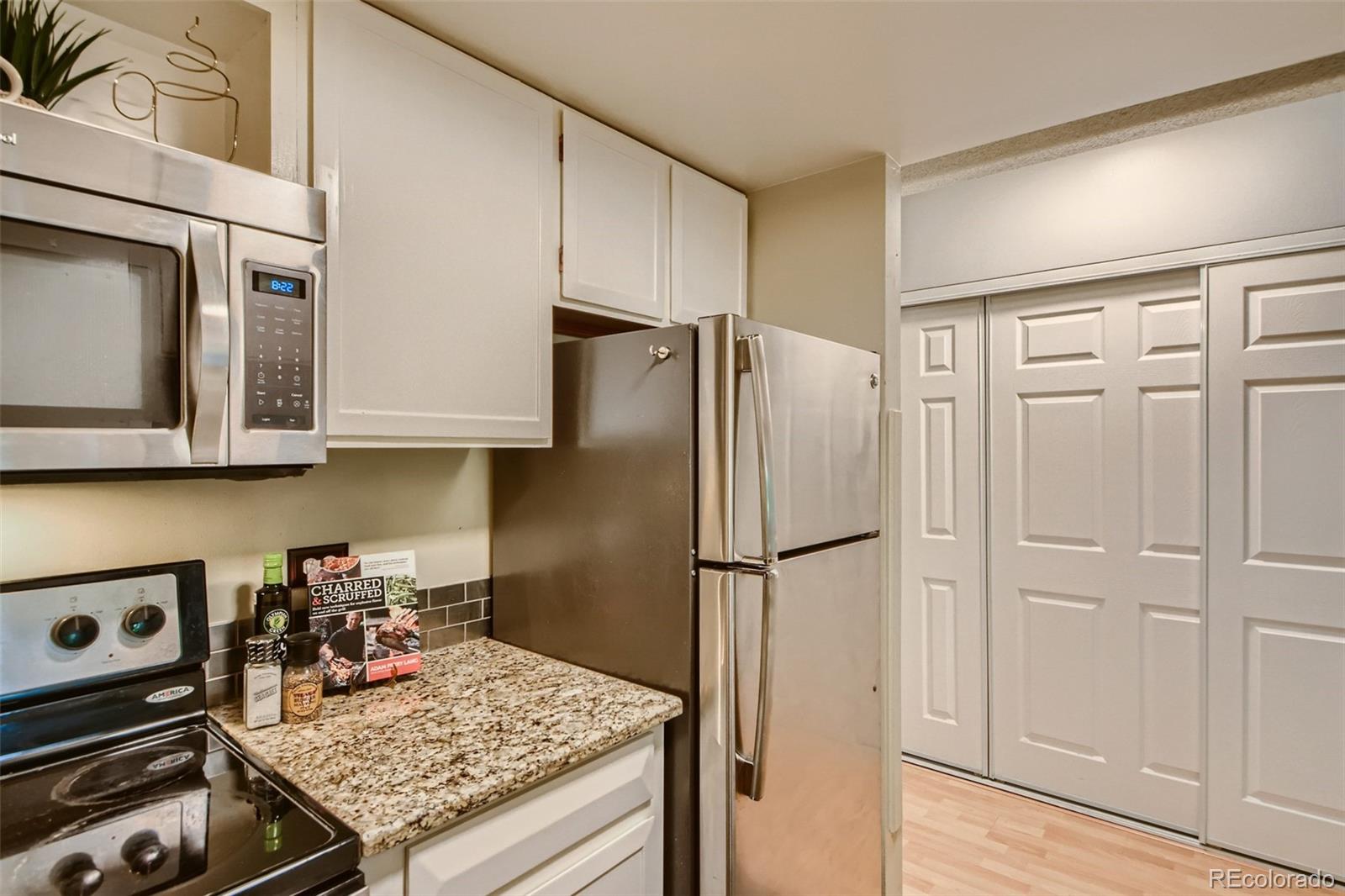 1265 Elizabeth Street Unit: 305