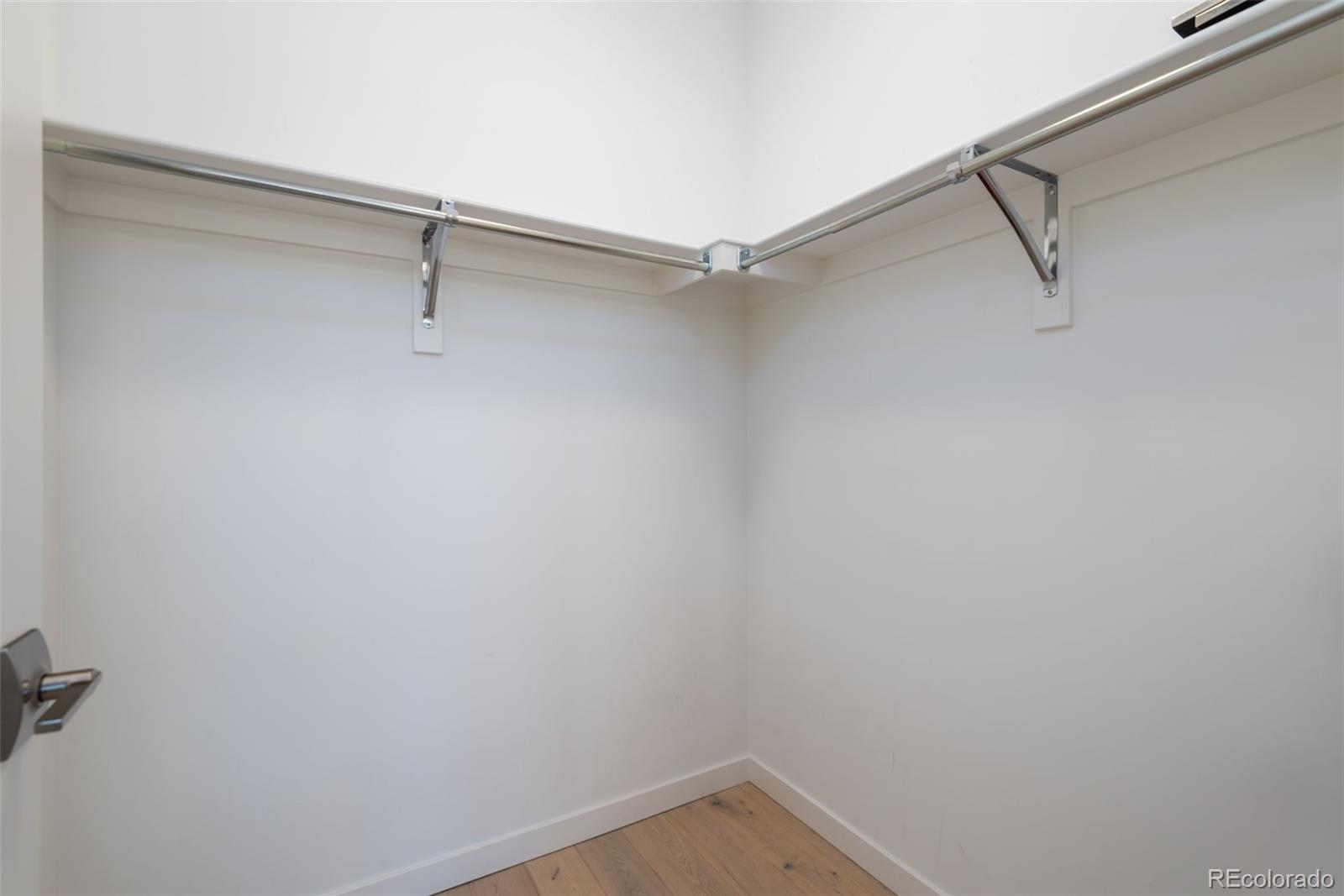 1735 Central Street Unit: 212