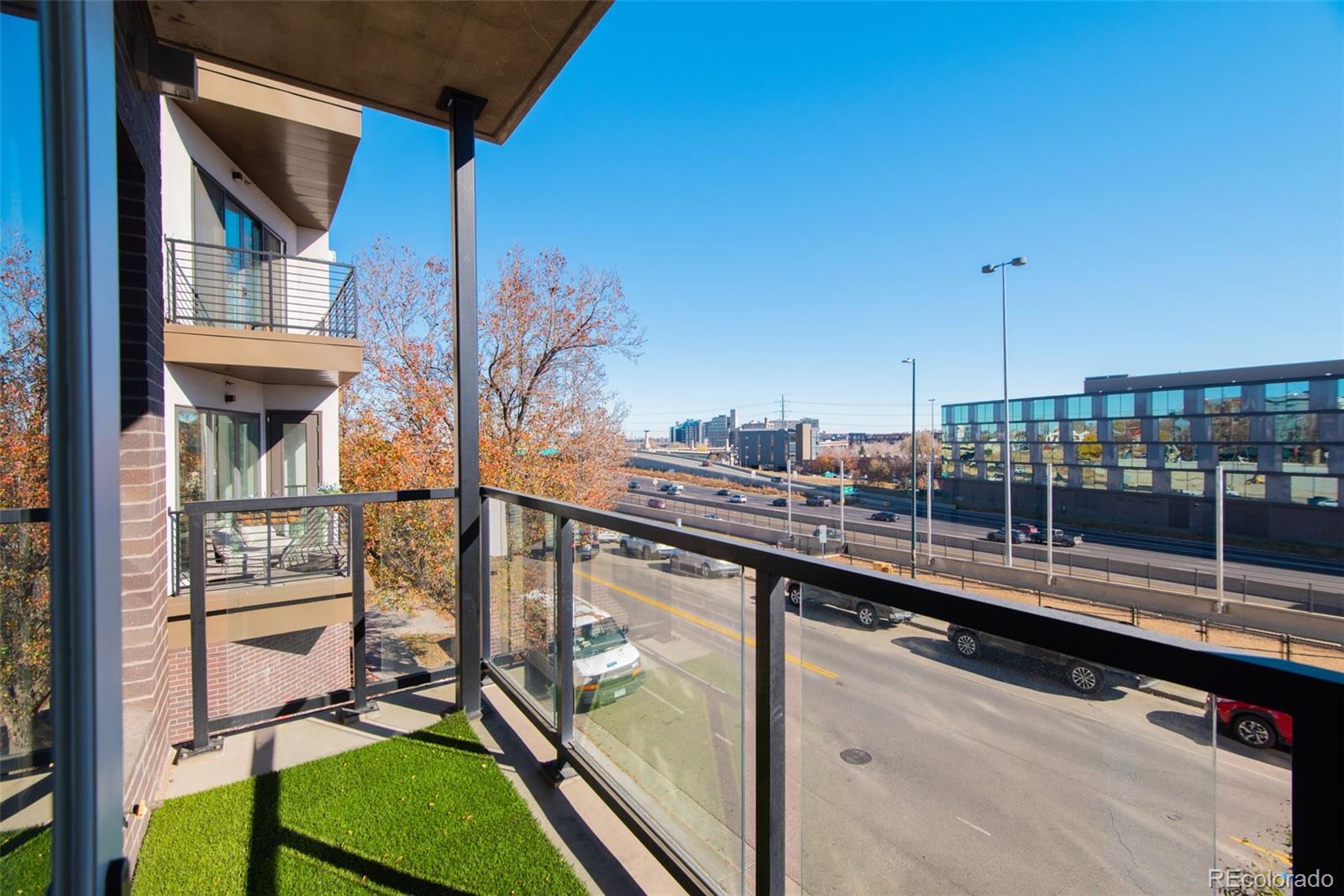 1735 Central Street Unit: 212