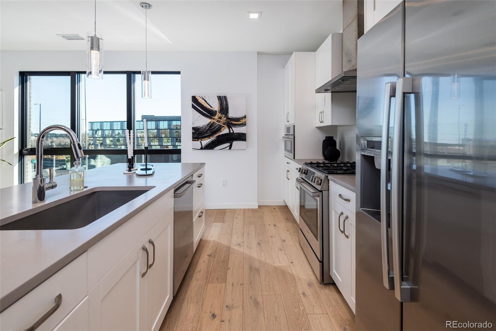 1735 Central Street Unit: 212