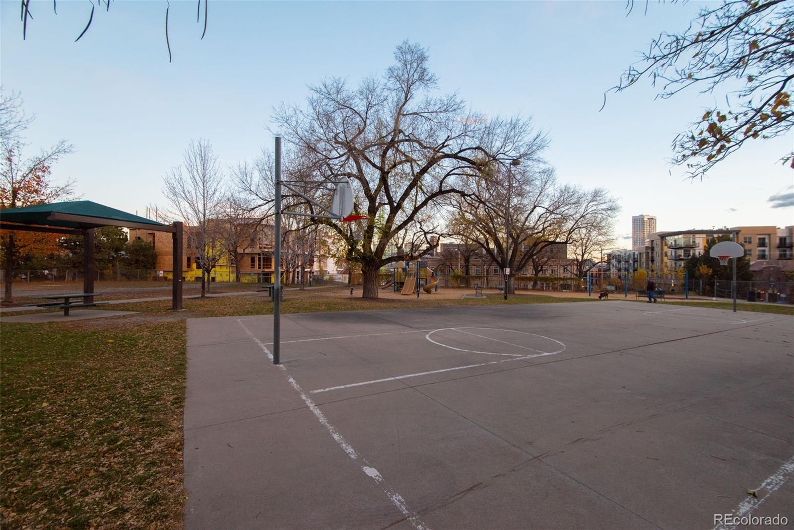 1735 Central Street Unit: 212