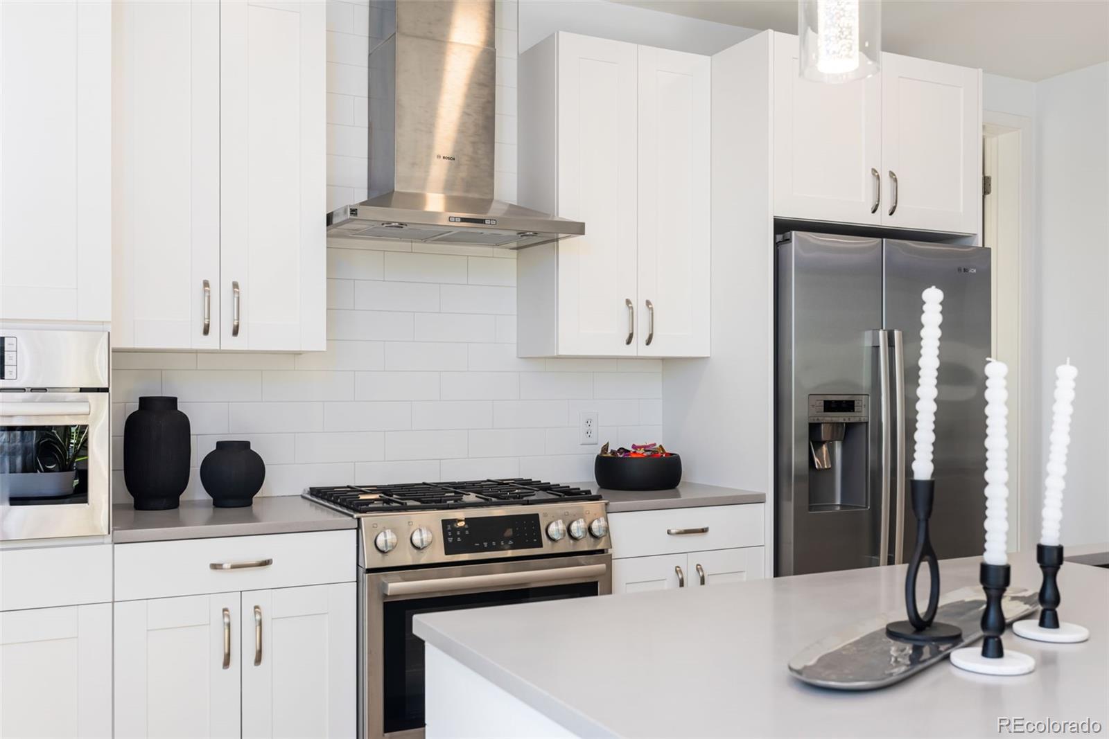 1735 Central Street Unit: 212