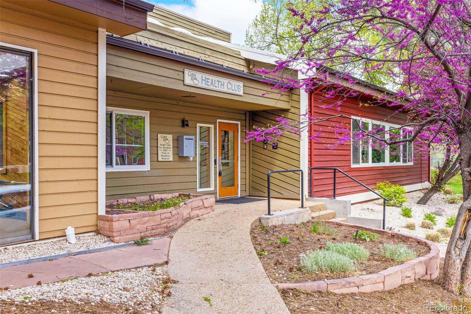 2900 Shadow Creek Drive Unit: 102