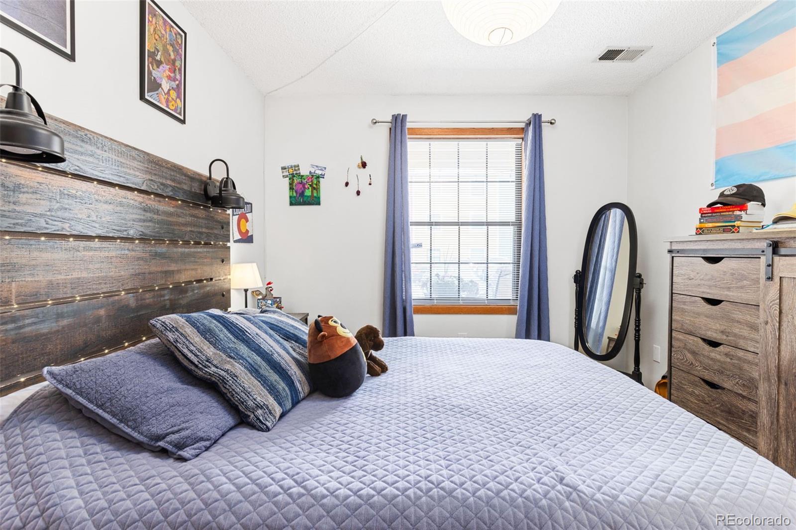 2900 Shadow Creek Drive Unit: 102