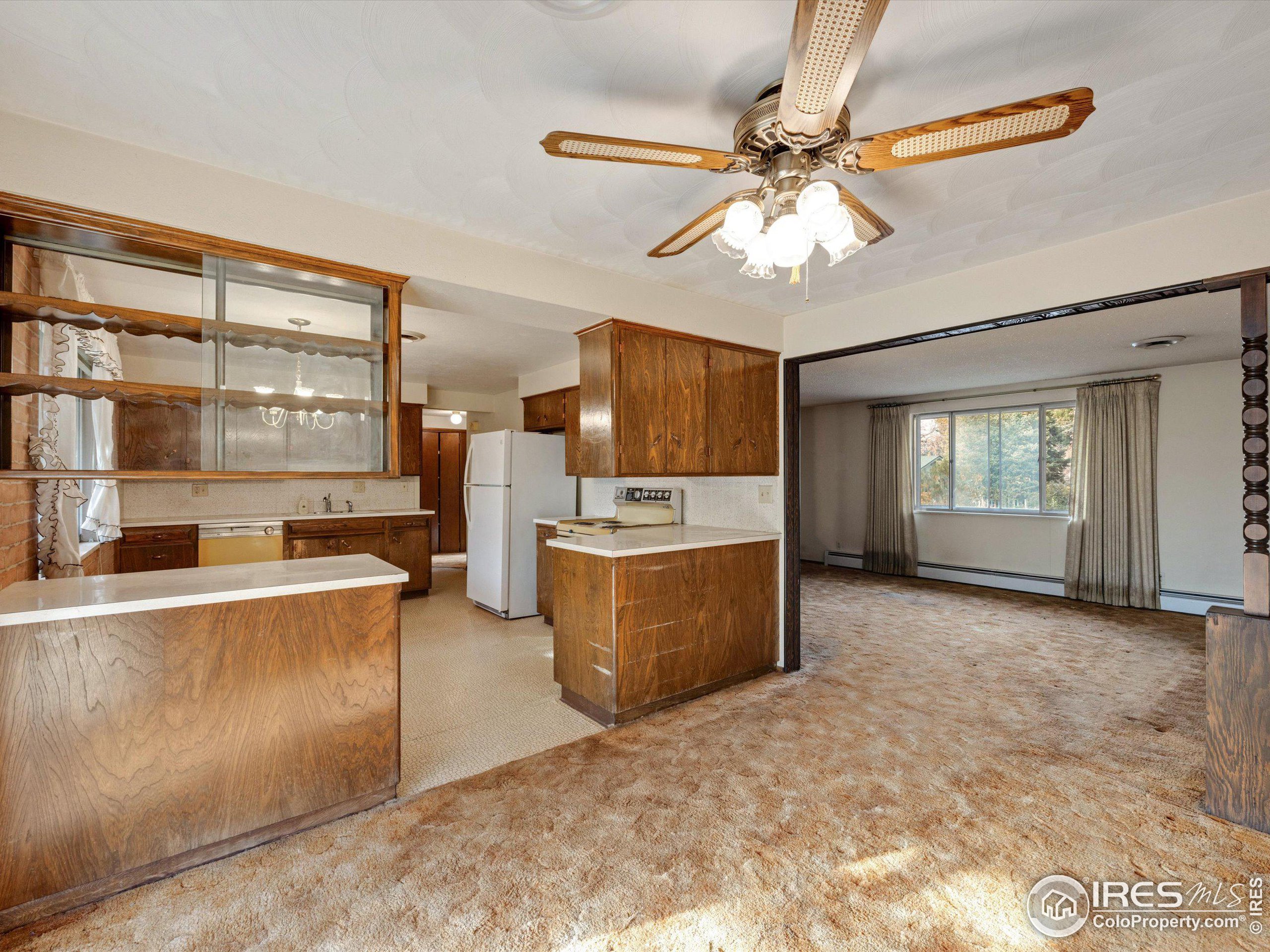 1525 Northwestern Rd