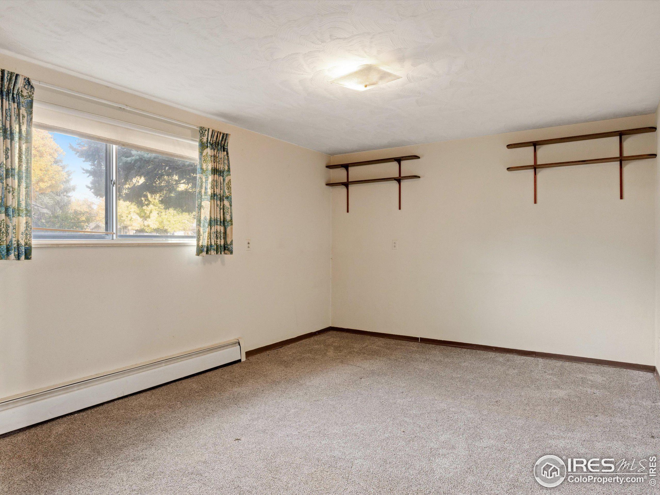 1525 Northwestern Rd