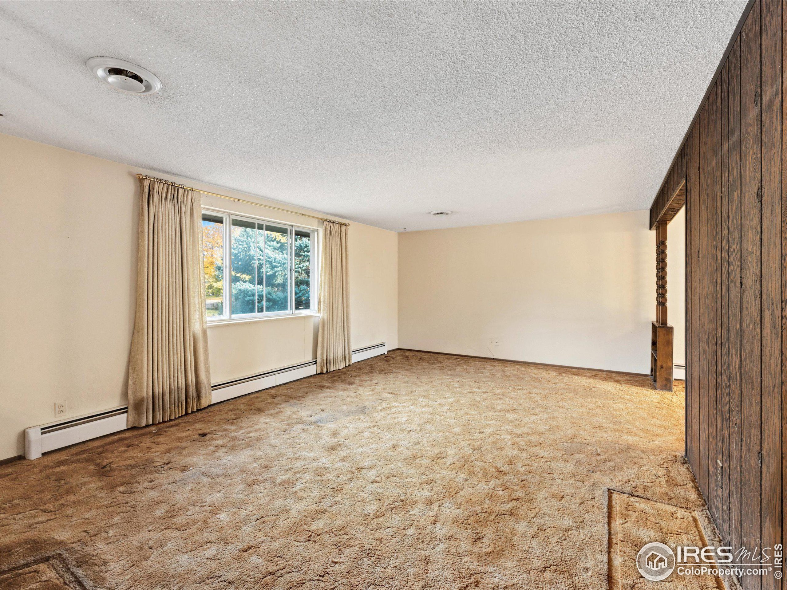 1525 Northwestern Rd