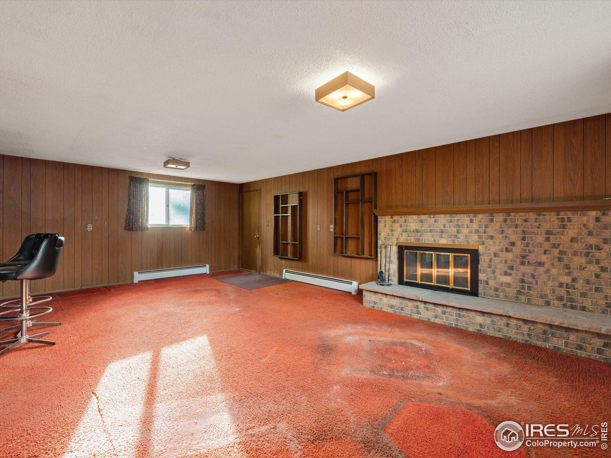 1525 Northwestern Rd